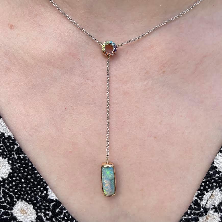 Contemporary 18k Rose and White Gold Opal Lariat Necklace with a Reversible 