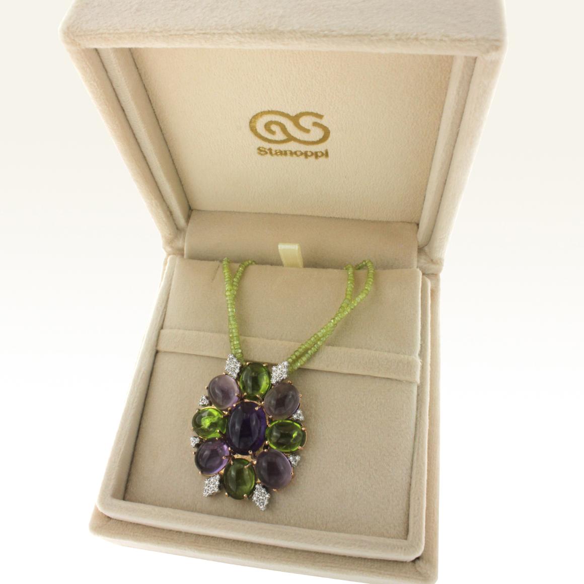 18 Karat Rose and White Gold with Amethysts Peridots and White Diamond Pendant In New Condition For Sale In GALLARATE, IT