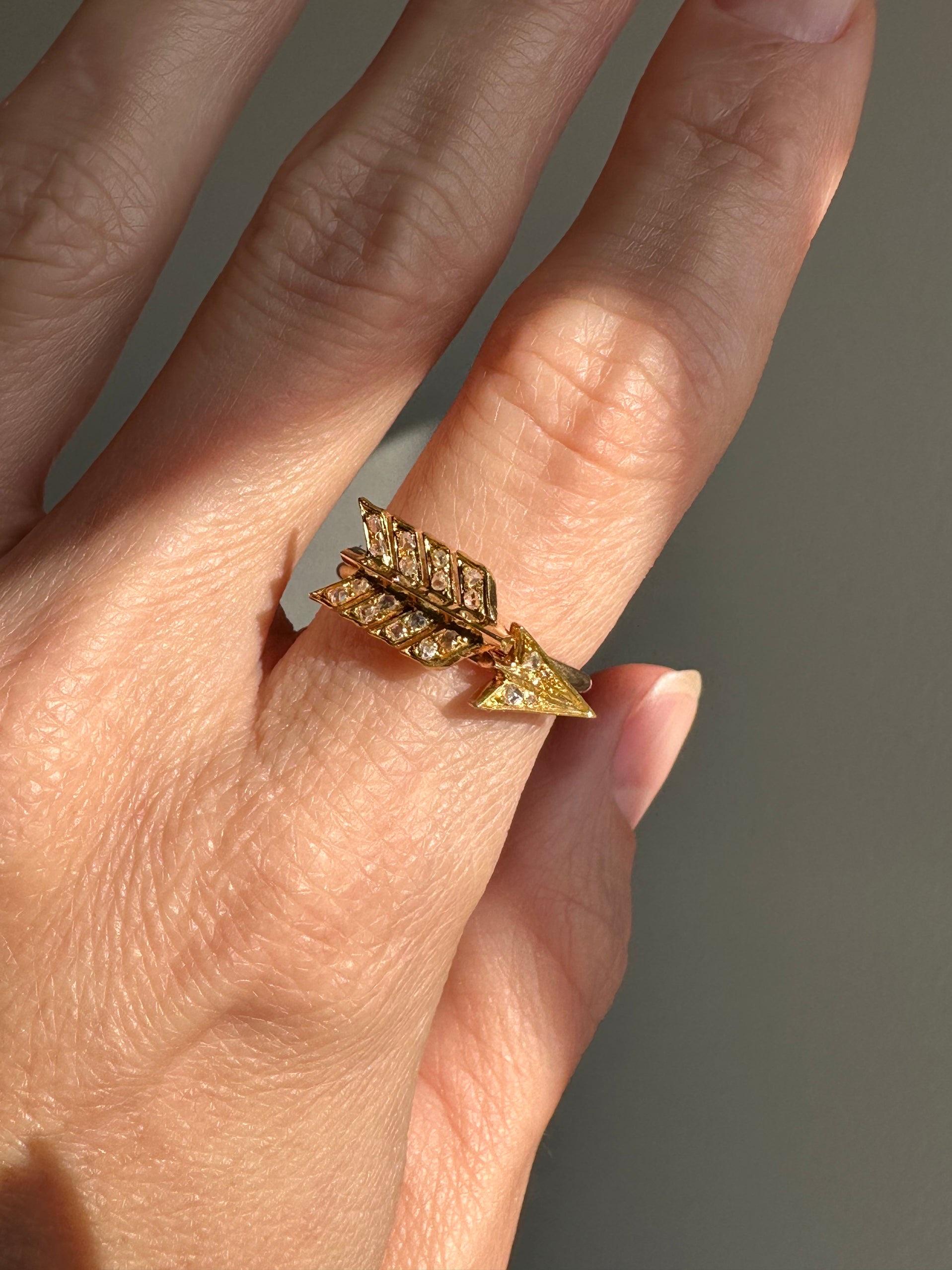 18 Karat Pfeil-Ringe mit Diamanten im Rosenschliff - Antike Umwandlung Damen im Angebot