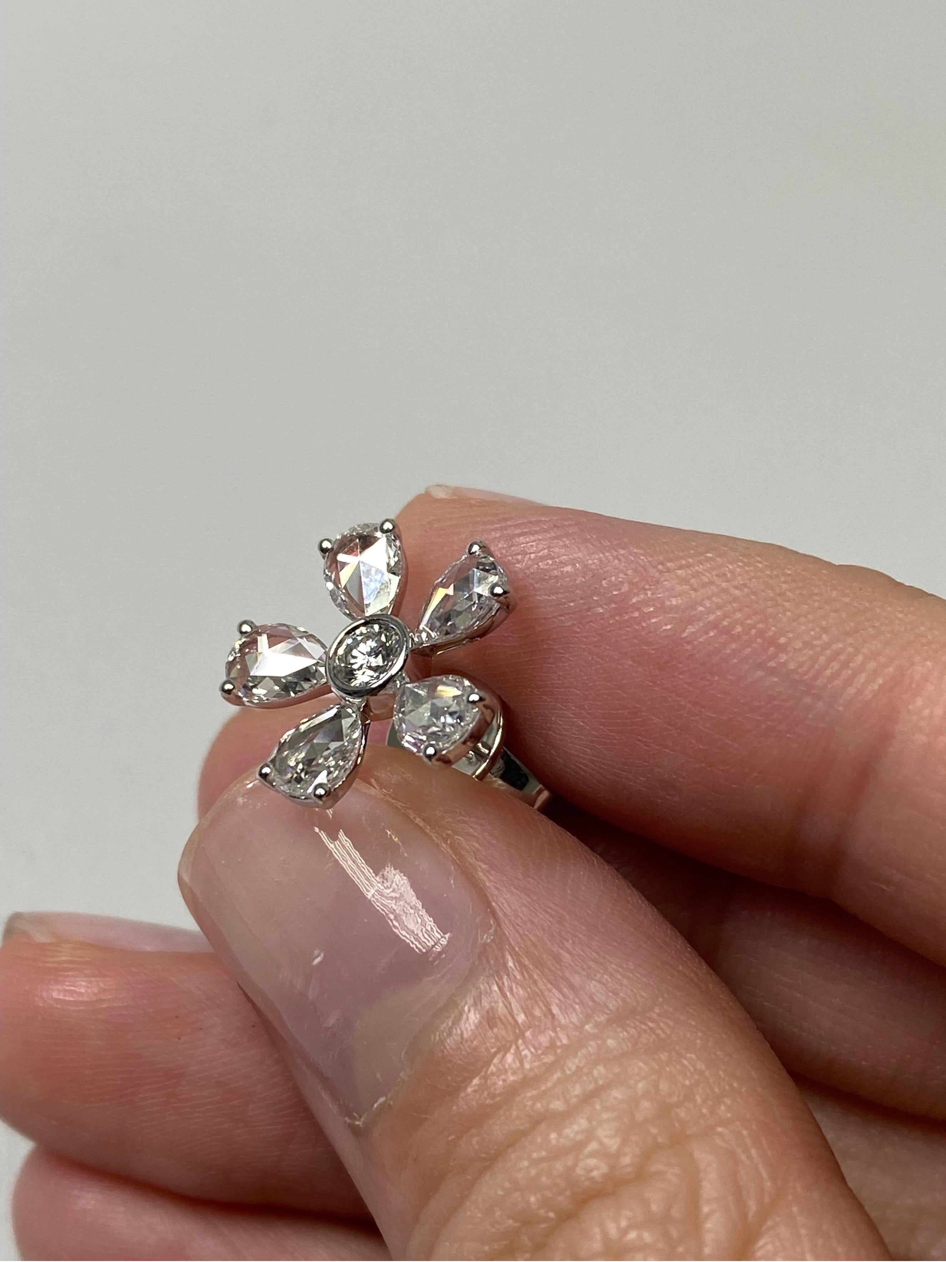 18K Rose Cut Diamond Earring In New Condition For Sale In Hong Kong, CN