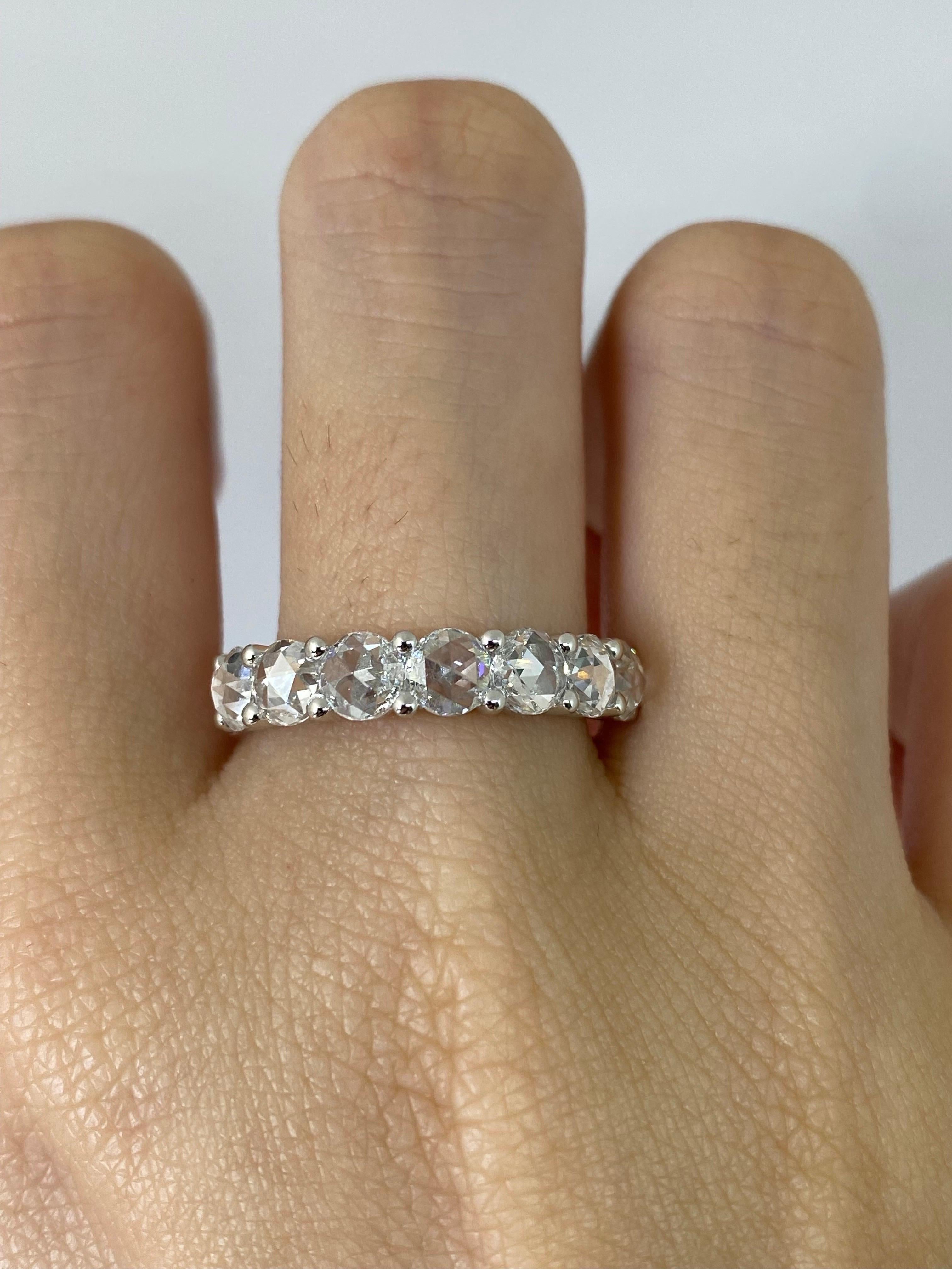 Women's or Men's 18k Rose Cut Diamond Ring For Sale