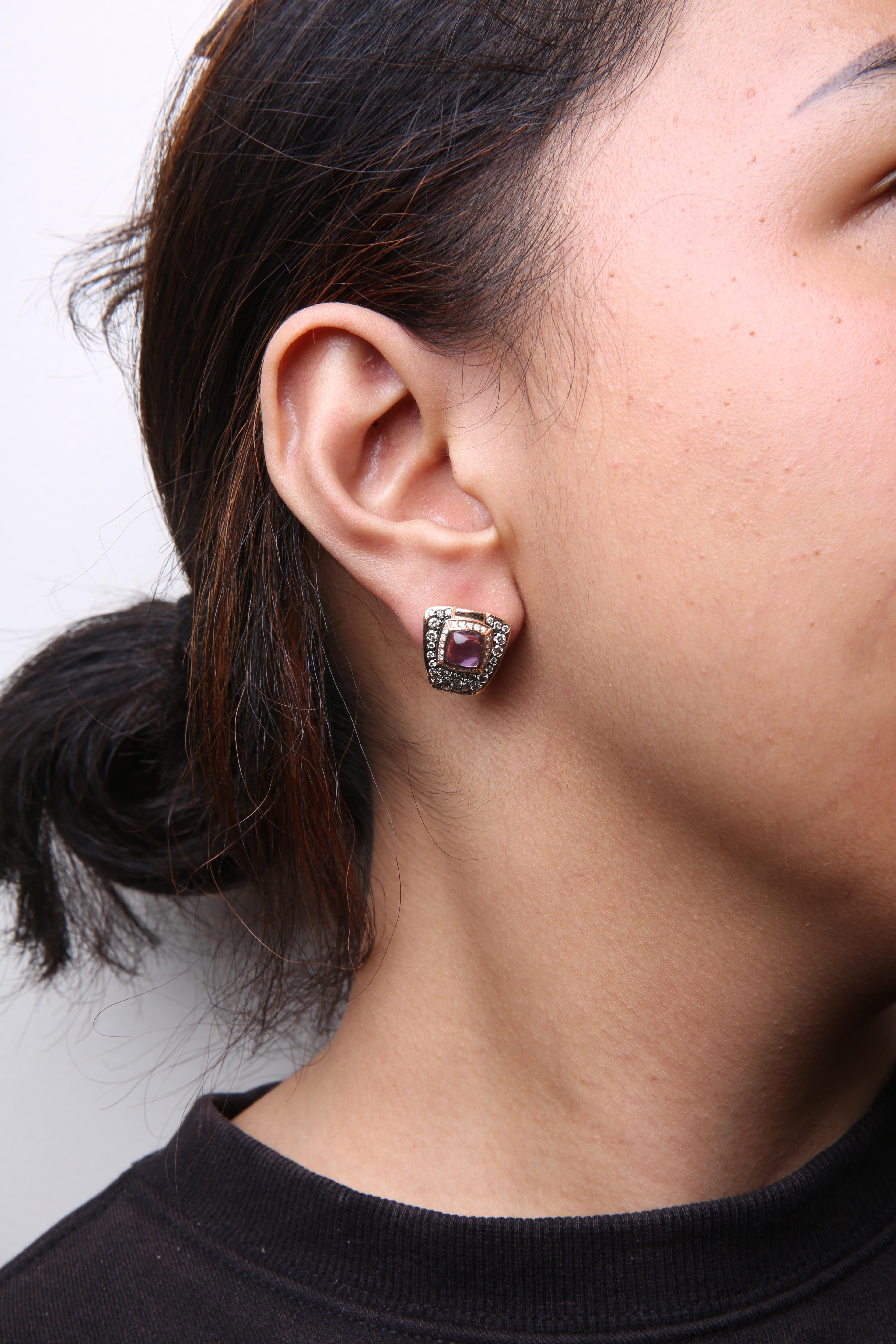 Round Cut 18K Rose Gold 1 1/2 Carat Diamond and Purple Amethyst Gemstone Stud Earrings For Sale