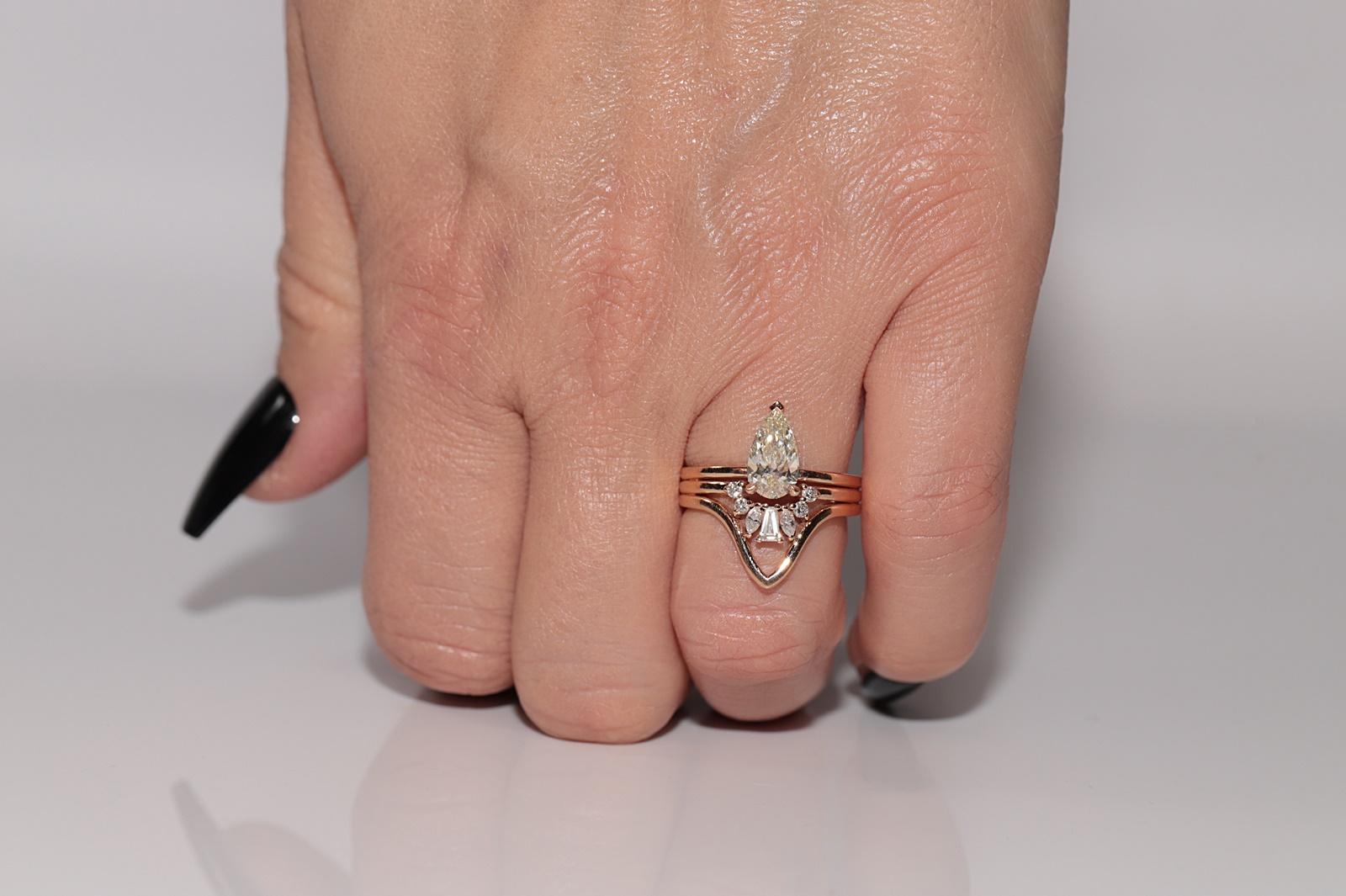 Modern 18k Rose Gold 1.20 Ct Natural Pear Cut Diamond Strong Ring For Sale