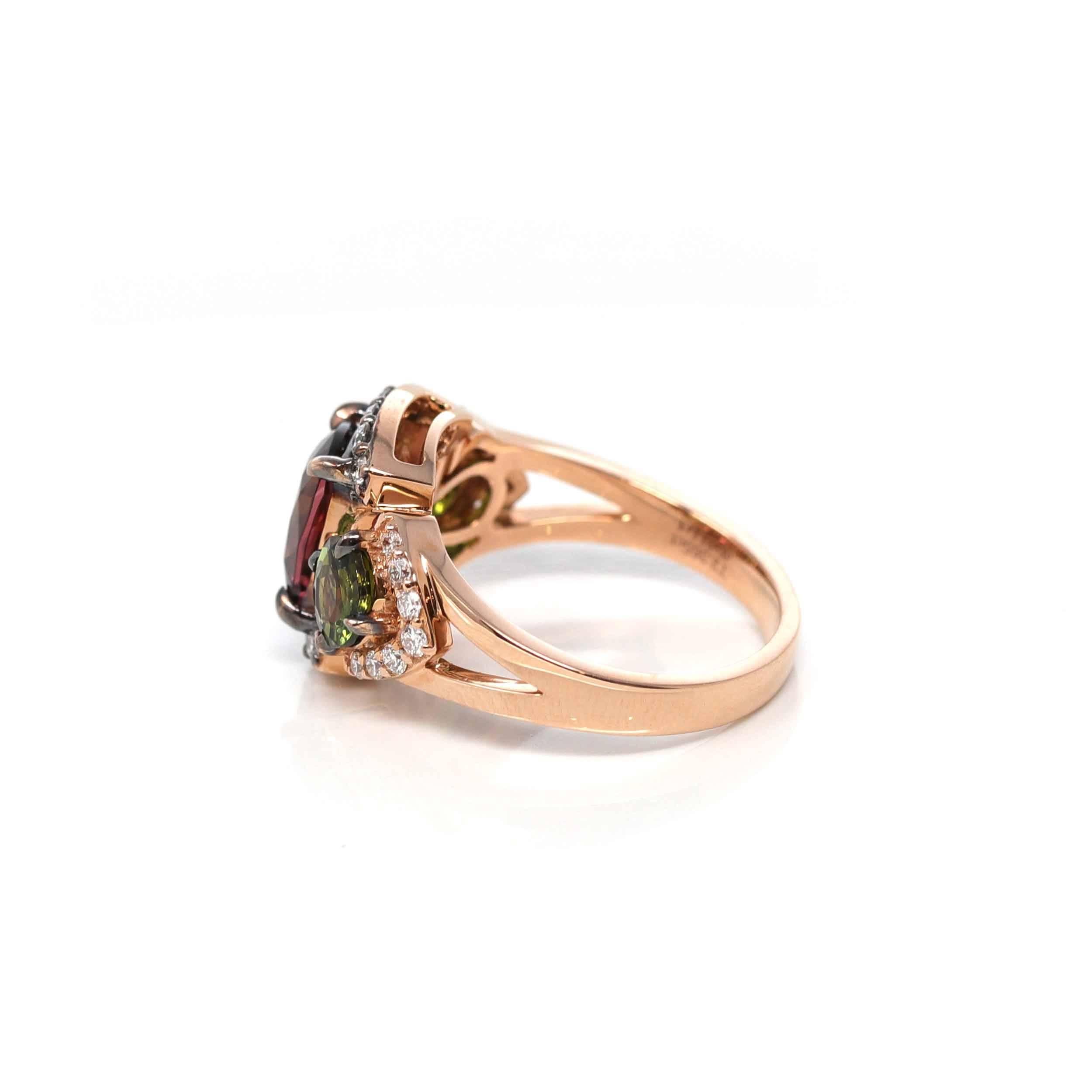 Oval Cut 18K Rose Gold 3 Stone Natural AAA Tourmaline Ring with VS1 Diamonds For Sale