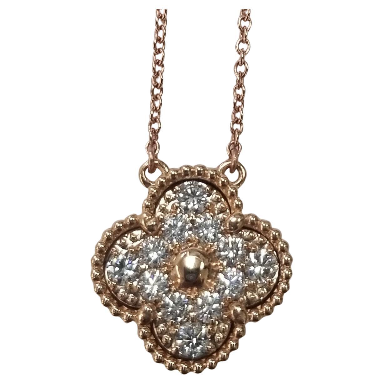 18k Rose Gold "4 Leaf Clover" Diamond pendant