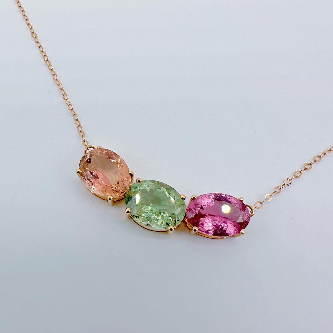 Modern 18K Rose Gold 6.10 CT Three-Color Tourmaline Necklace For Sale