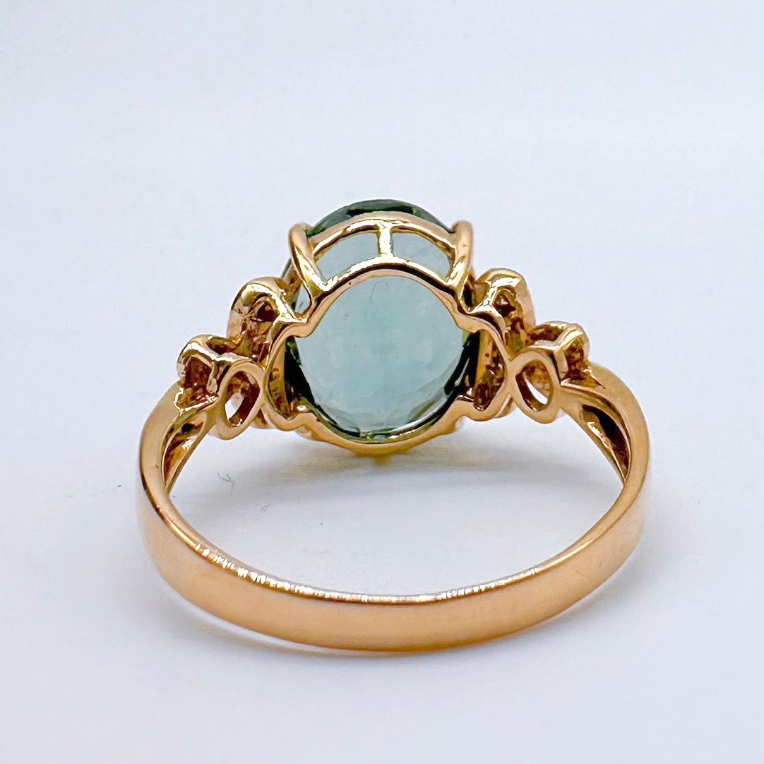 Modern 18K Rose Gold 6.75 CT Green Tourmaline Ring with Diamonds For Sale