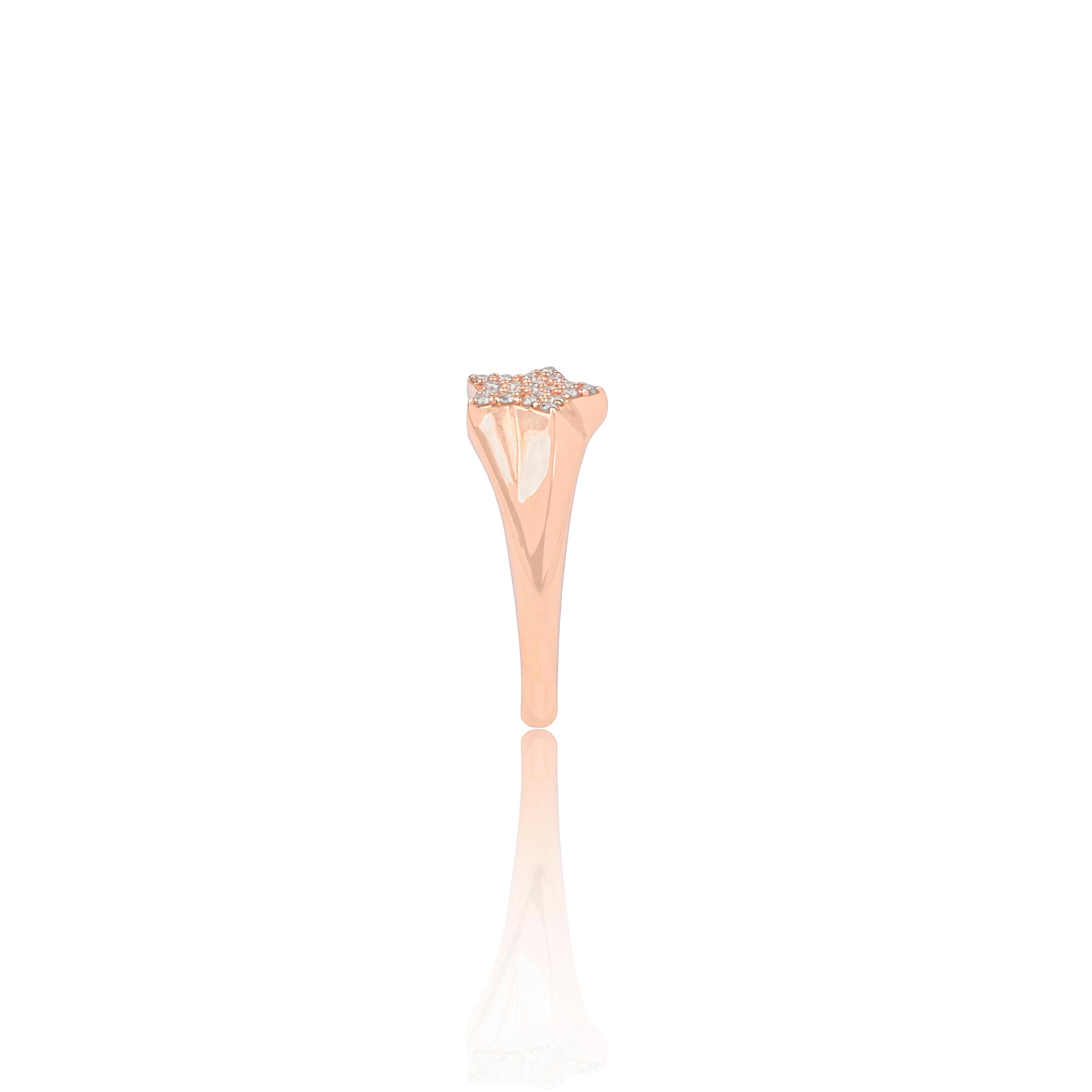 En venta: Anillo en forma de estrella de oro rosa de 18k y diamante de 0,14 ct  2