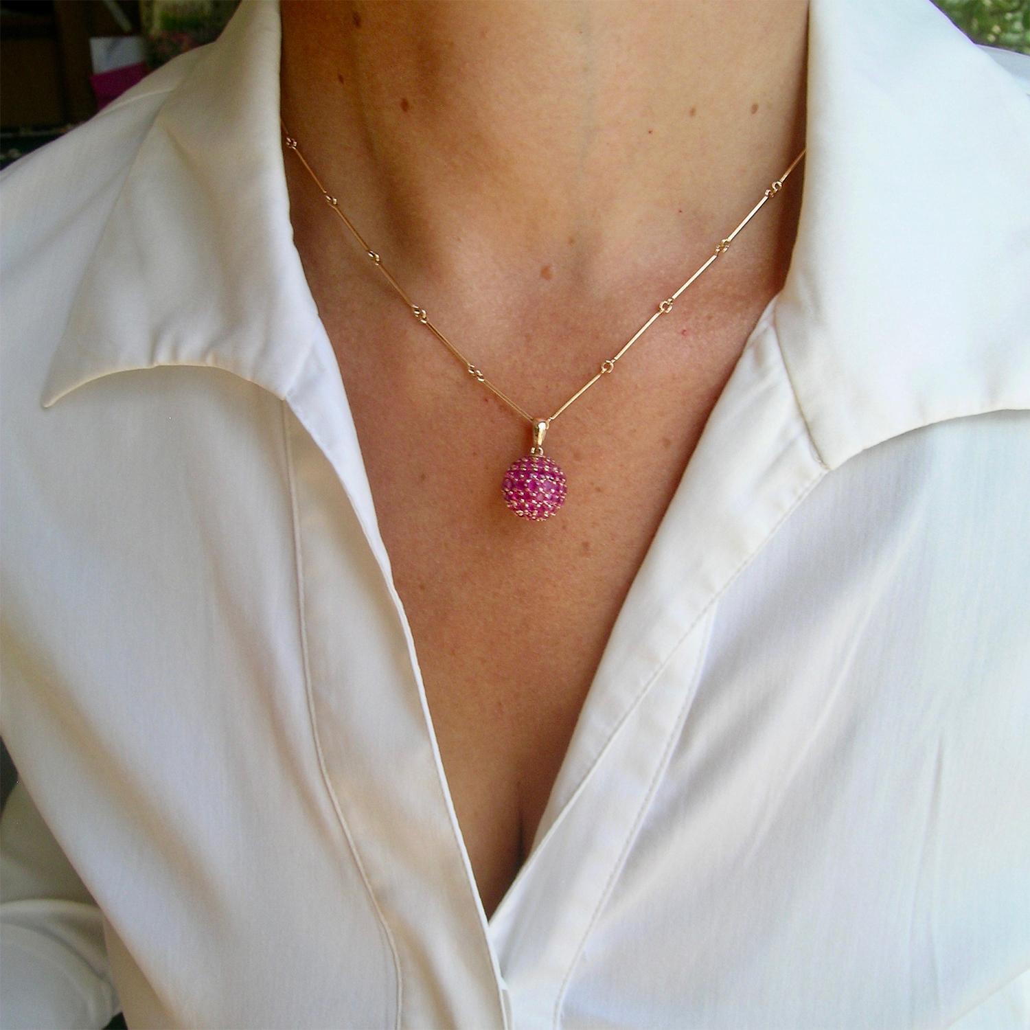 Contemporary 18 Karat Rose Gold and Burmese Ruby Ball Pendant For Sale