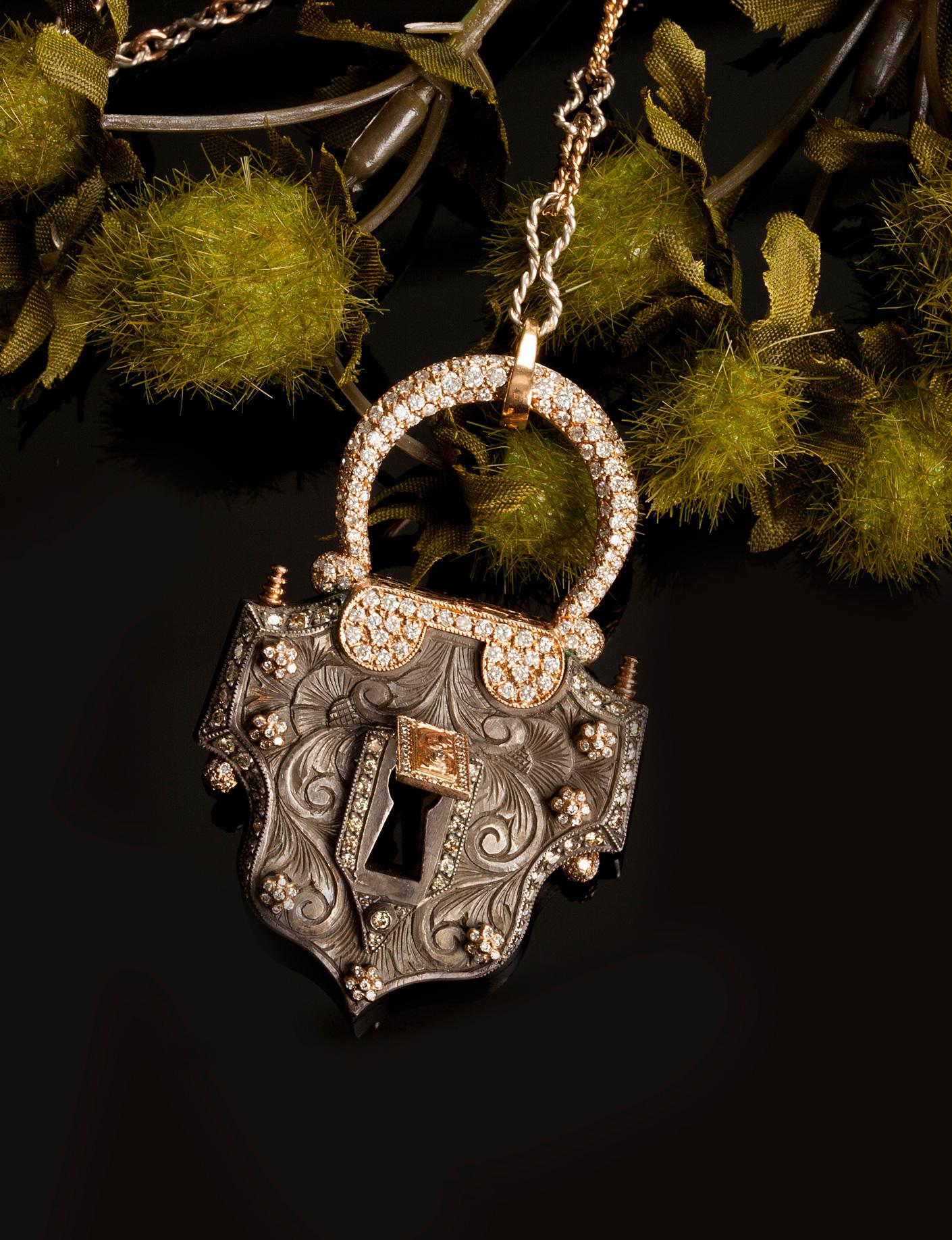 18 Karat Rose Gold Antique Padlock Necklace with 2.21 Carat White Diamonds In New Condition For Sale In Miami, FL