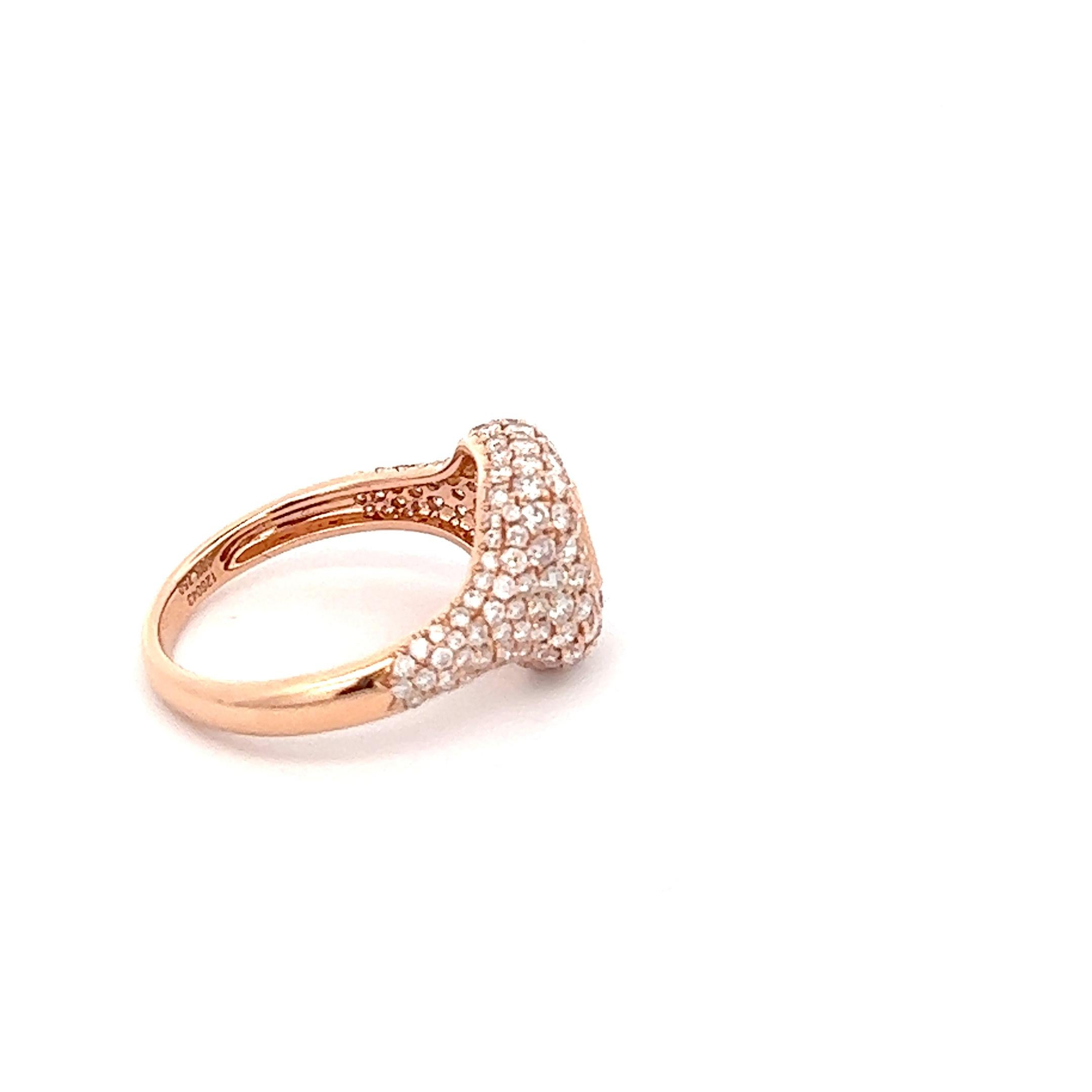 18K Rose Gold Baguette Diamond Lady's Ring  In New Condition For Sale In New York, NY