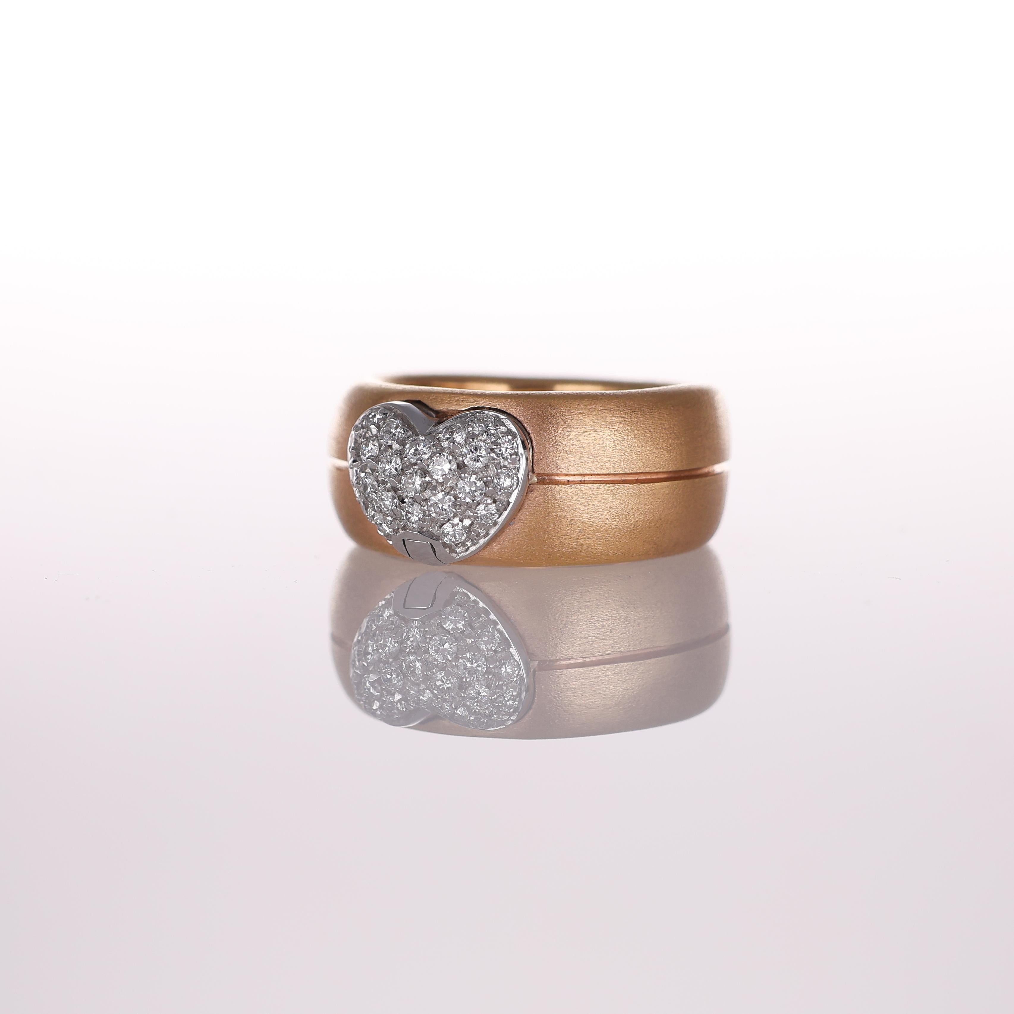 18K Rose Gold Band Ring with Diamond Pavé Heart In New Condition For Sale In Bergamo, BG