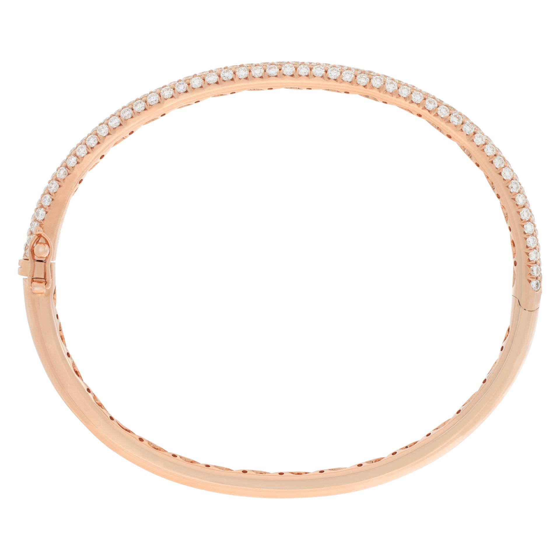 Women's 18k Rose Gold Bangle with 2.86 Carats in Round Brilliant Cut Pave Diamonds