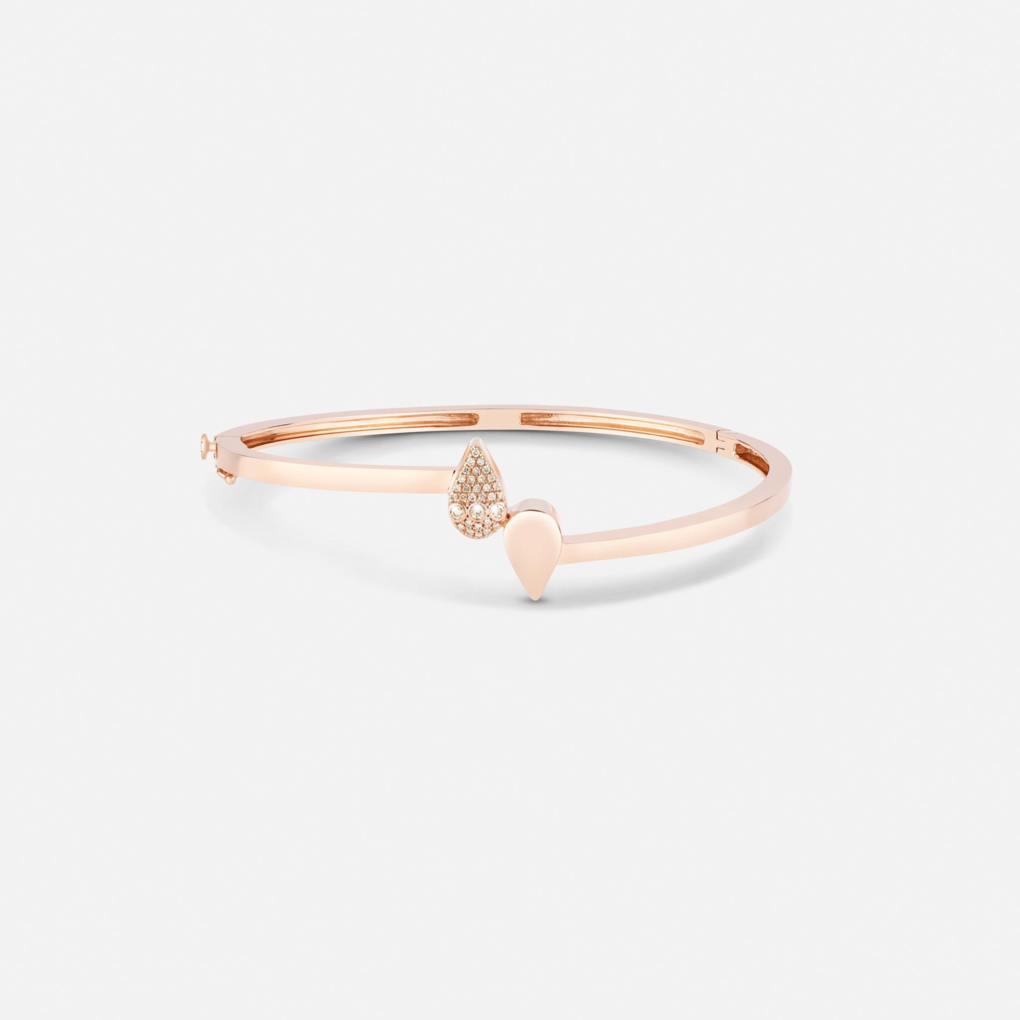 Bangle in oro rosa 18K con goccia di diamante In condizioni Nuovo in vendita a Boostedt, DE