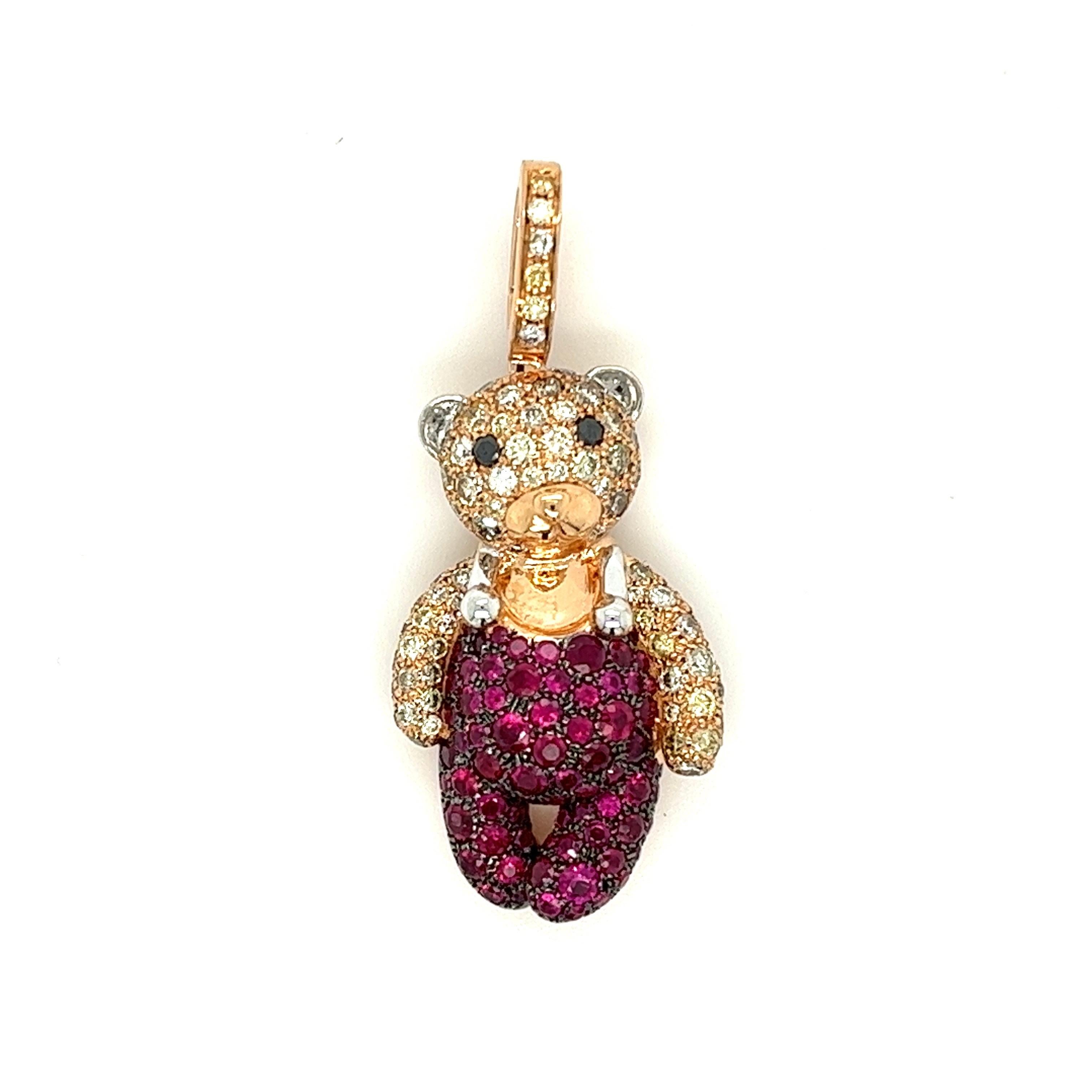 18K Rose Gold Bear Pendant with Diamonds & Rubies

84 Diamonds - 0.95 CT
72 Rubies - 1.18 CT
18K Rose Gold - 7.47 GM

Discover the epitome of elegance with our extraordinary 18K gold bear pendant. Meticulously crafted using the finest natural rubies