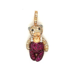 18K Rose Gold Bear Ruby Pendant with Diamonds