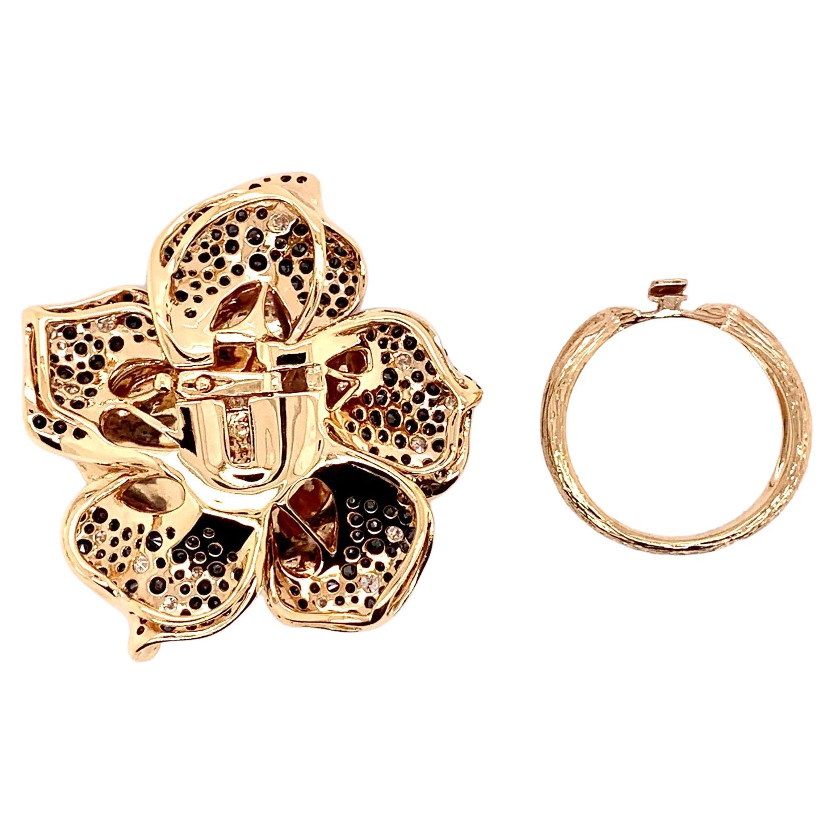 Anello e ciondolo con fiore di diamante bianco e nero in oro rosa 18k In condizioni Nuovo in vendita a Carrollton, TX
