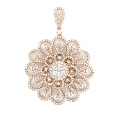 Colgante de diamante natural brillante de oro rosa de 18 quilates
