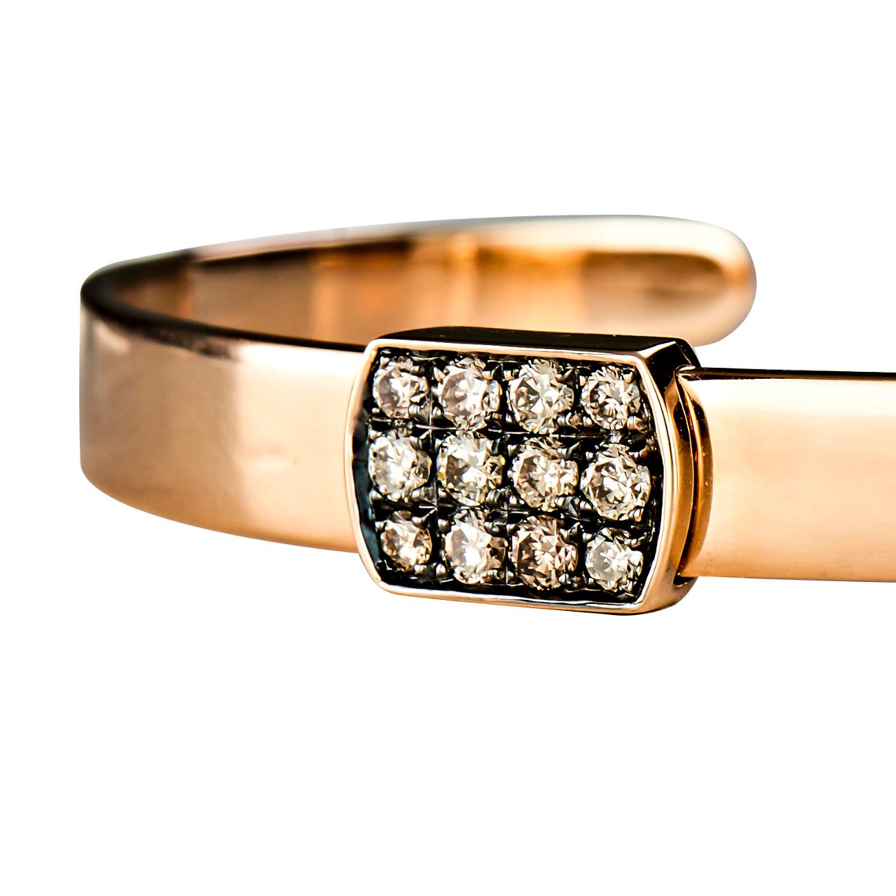 Round Cut 18 Karat Rose Gold Brown and Black Diamond Bangle For Sale