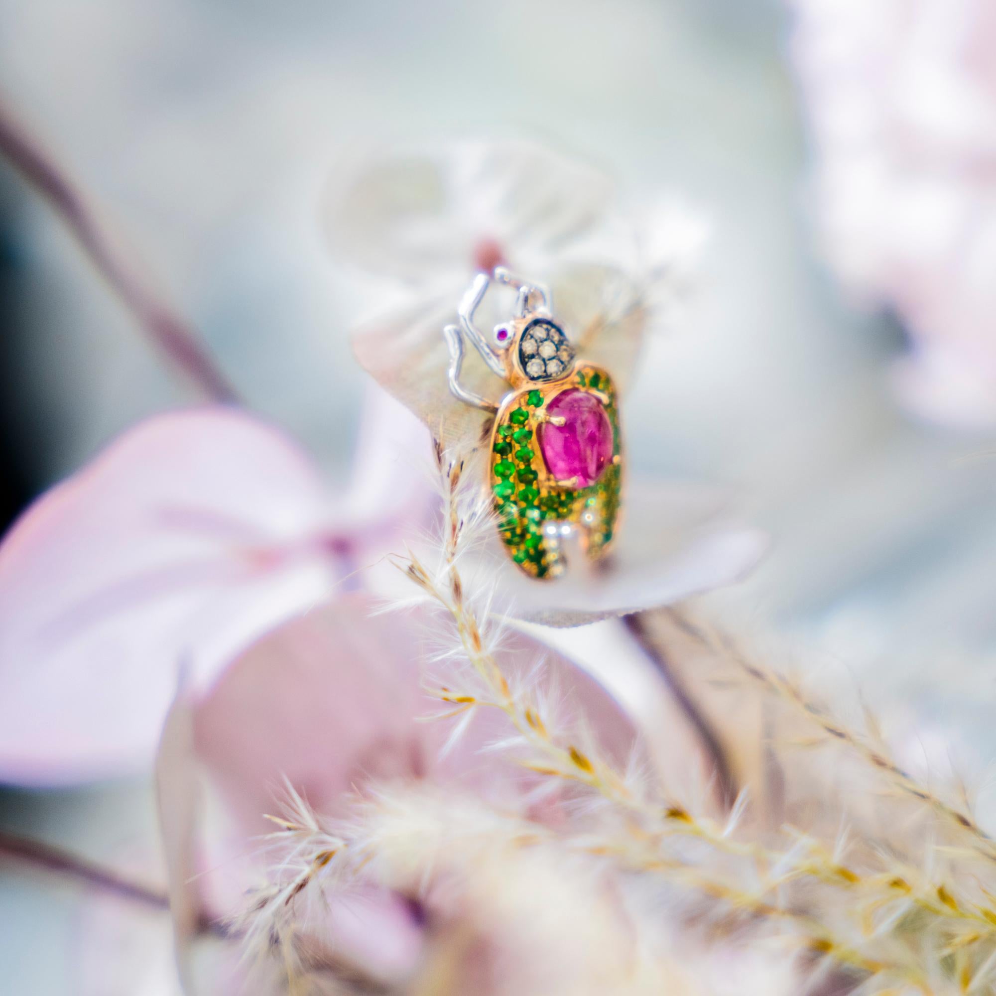 Modern 18K Rose Gold Bug Shaped Rubelite and Green Garnet Brooch For Sale