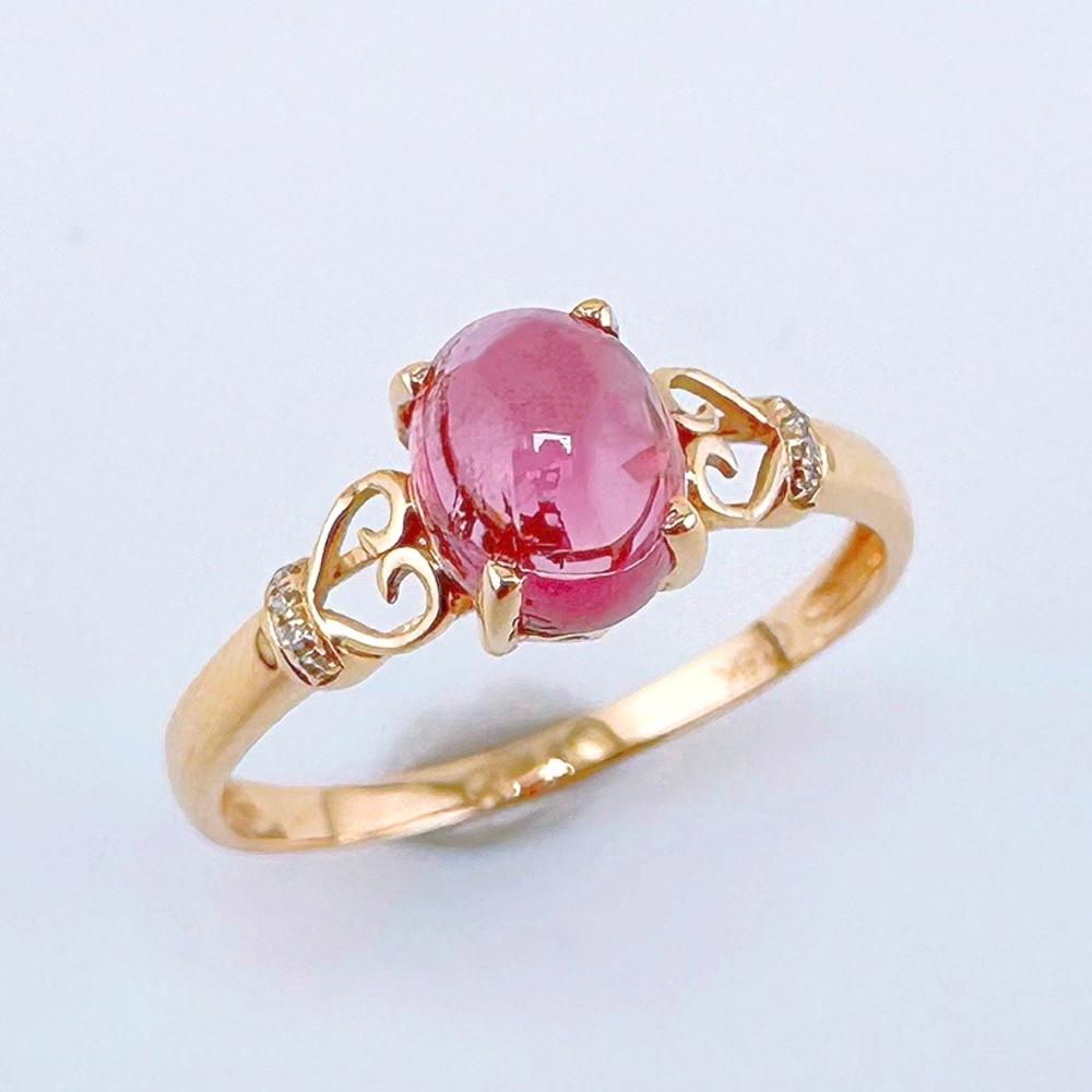 18K Rose Gold Cabochon Fuchsia Tourmaline Ring with Diamonds

1 Cabochon Tourmaline - 1.05 CT
Diamonds - 0.06 CT
18K Gold - 1.25 GM