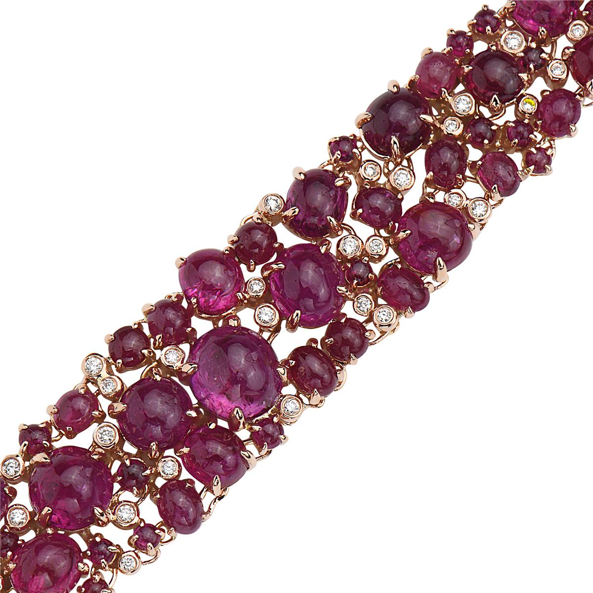Pulsera de oro rosa de 18 quilates con cabujón de rubí y diamantes Corte redondo en venta