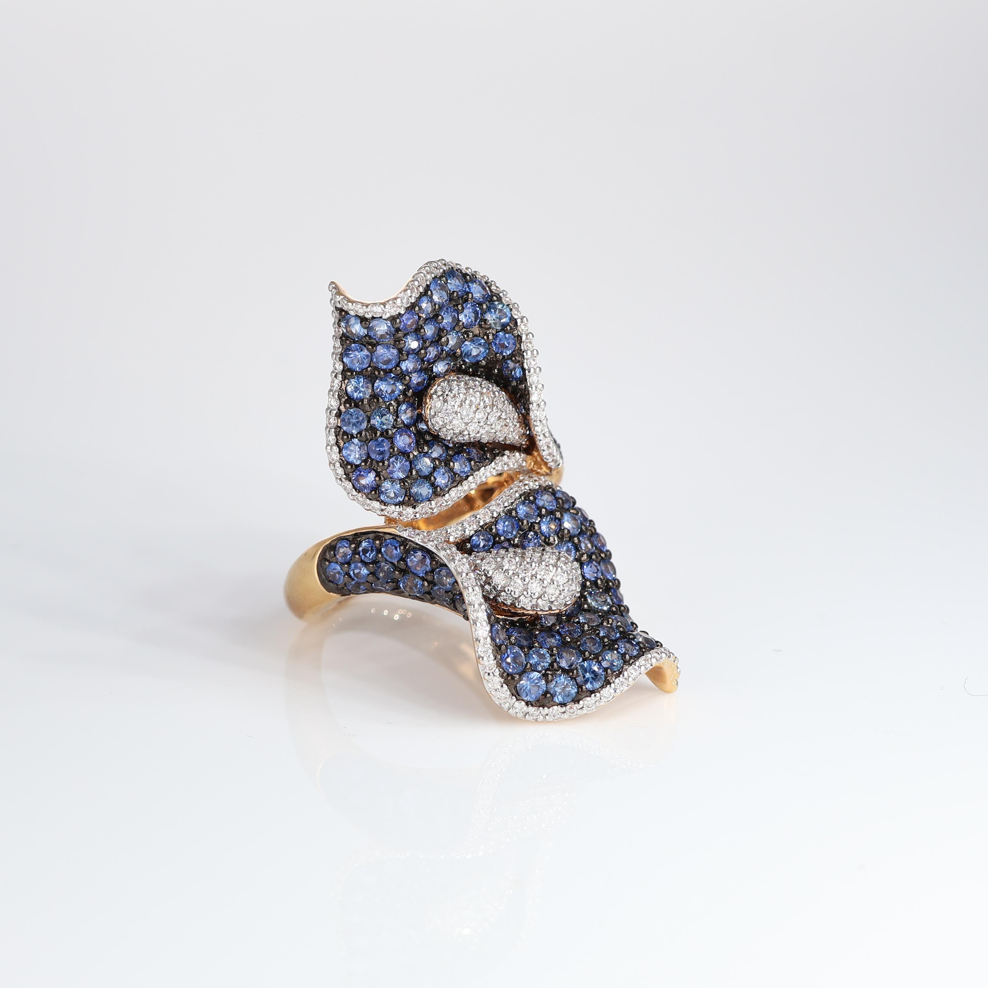 Brilliant Cut 18k Rose Gold Calla Lily Ring with Blue Sapphires and White Diamonds For Sale