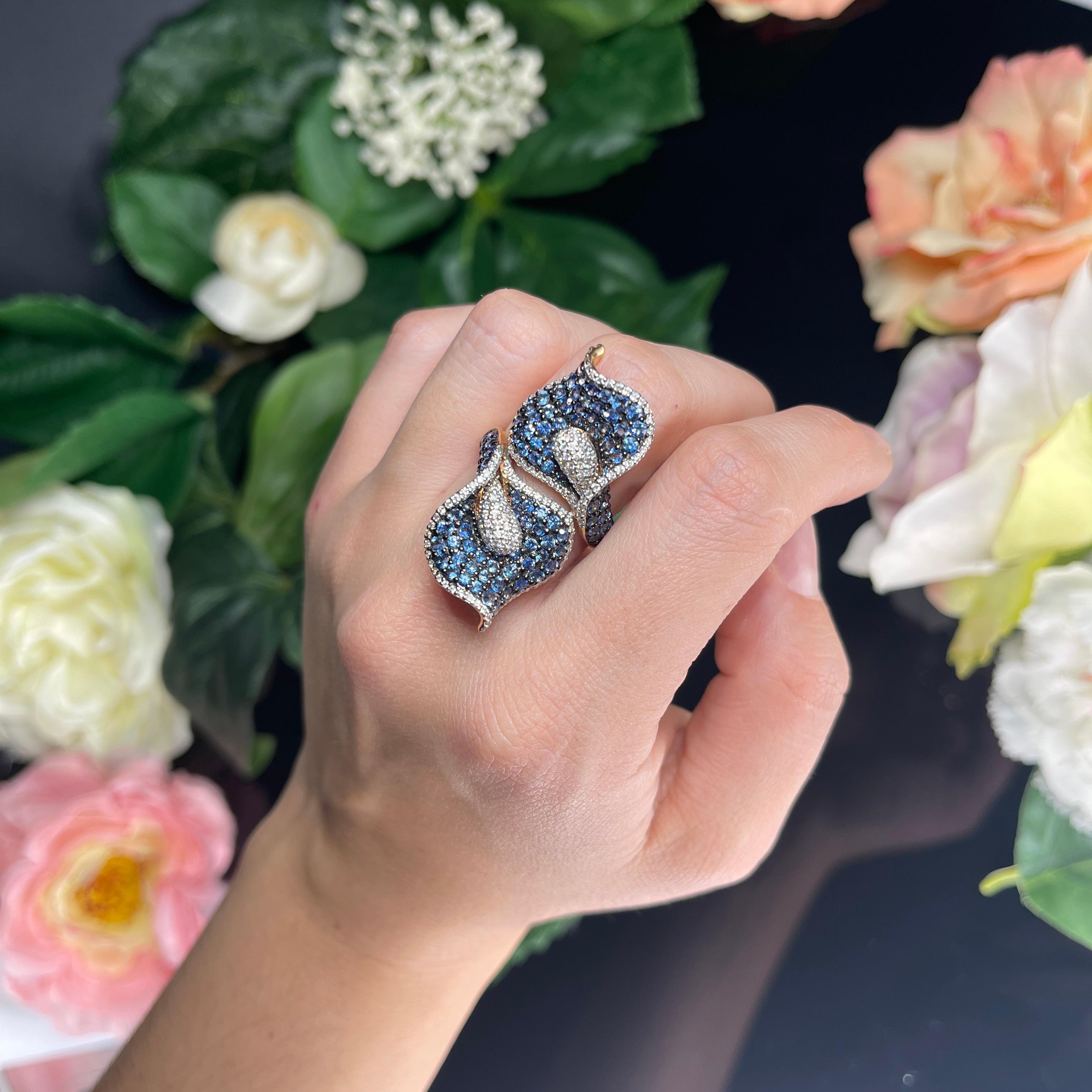 18k Rose Gold Calla Lily Ring with Blue Sapphires and White Diamonds For Sale 2