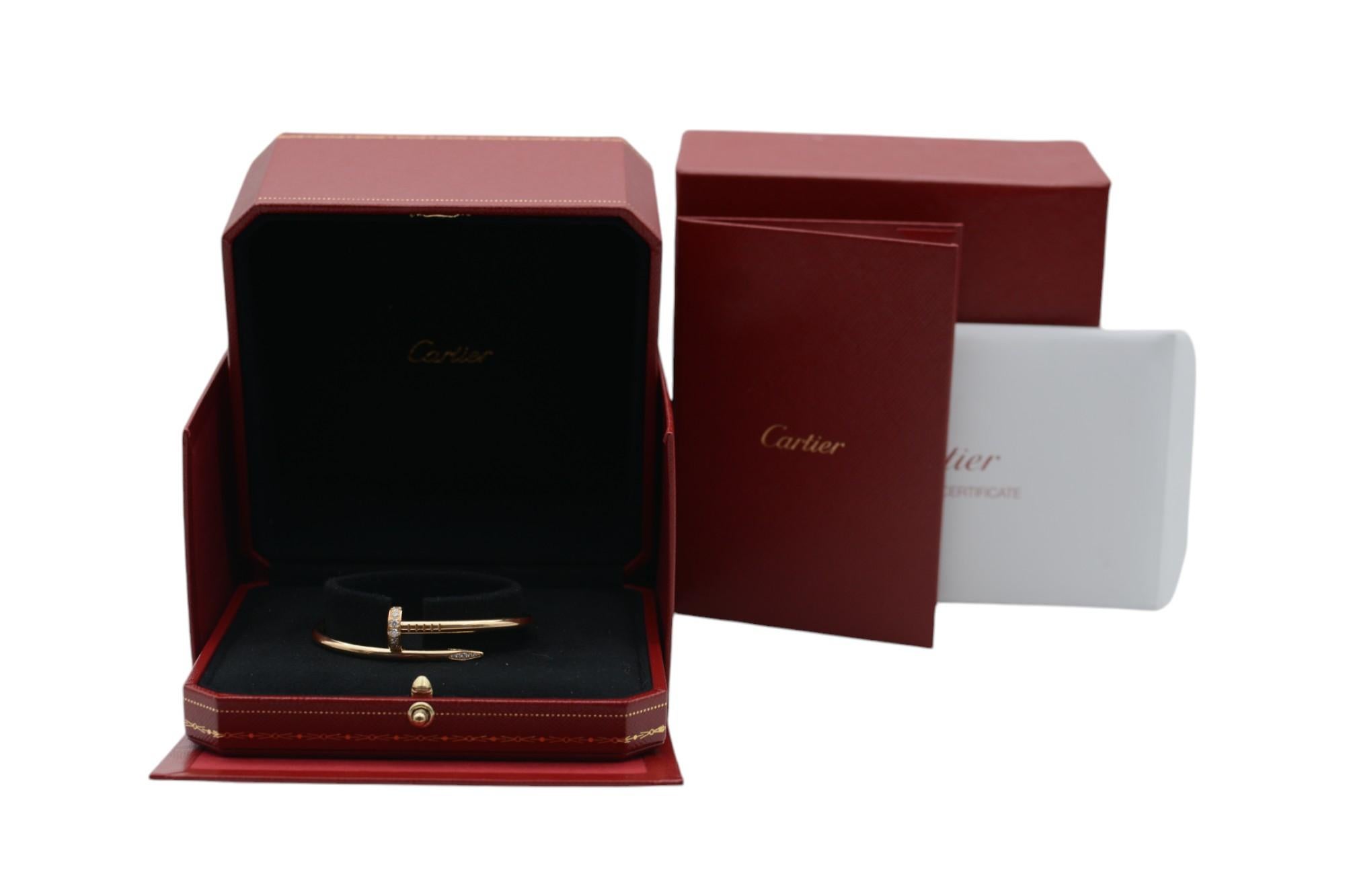 The product is accompanied by an AGS Jewelry certificate of conformity, including details about the metal and stones used in making the jewelry. For details on delivery, warranty and return, please access the 