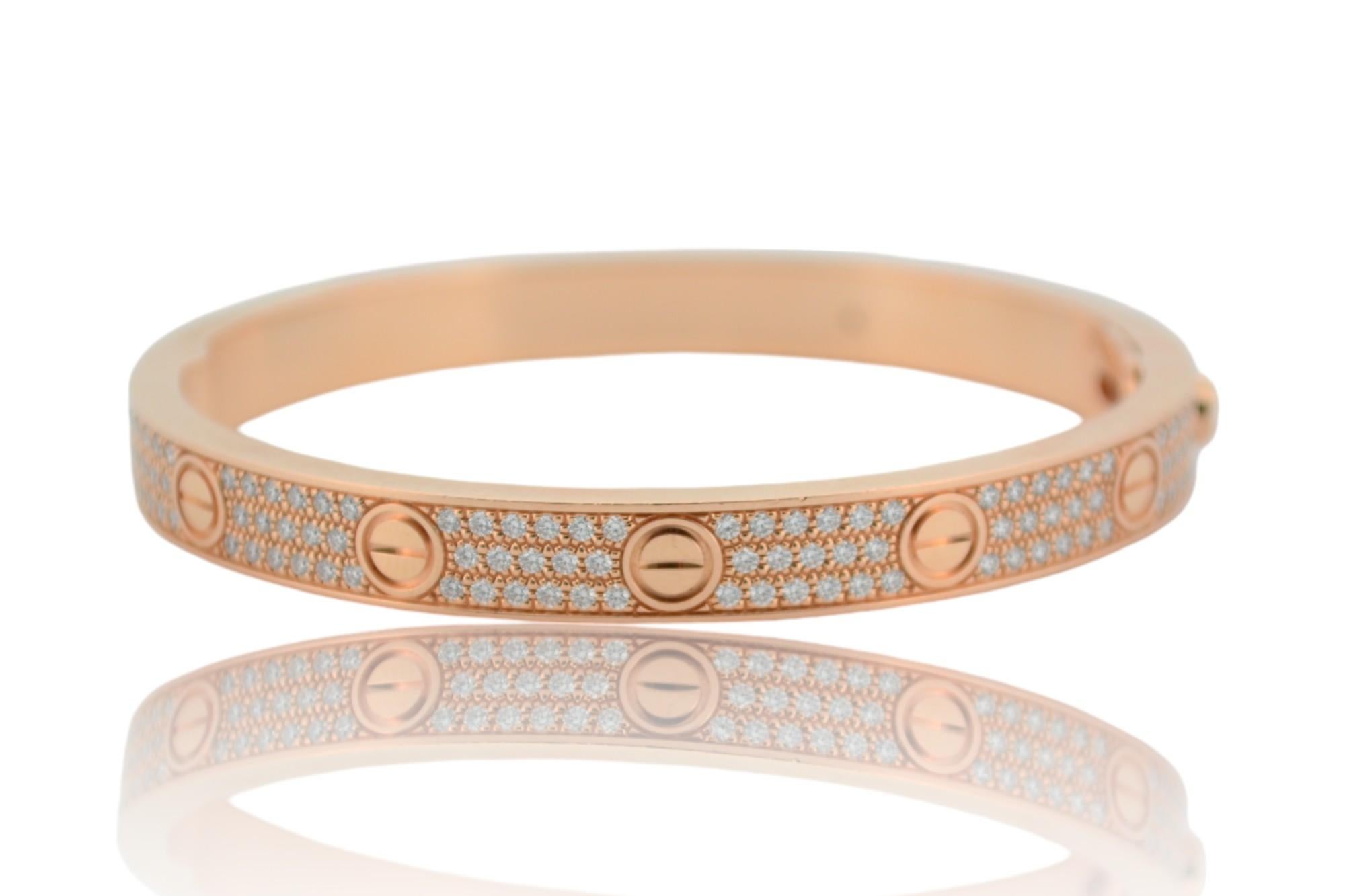 Cartier Bracelet Love en or rose 18 carats serti de diamants 4