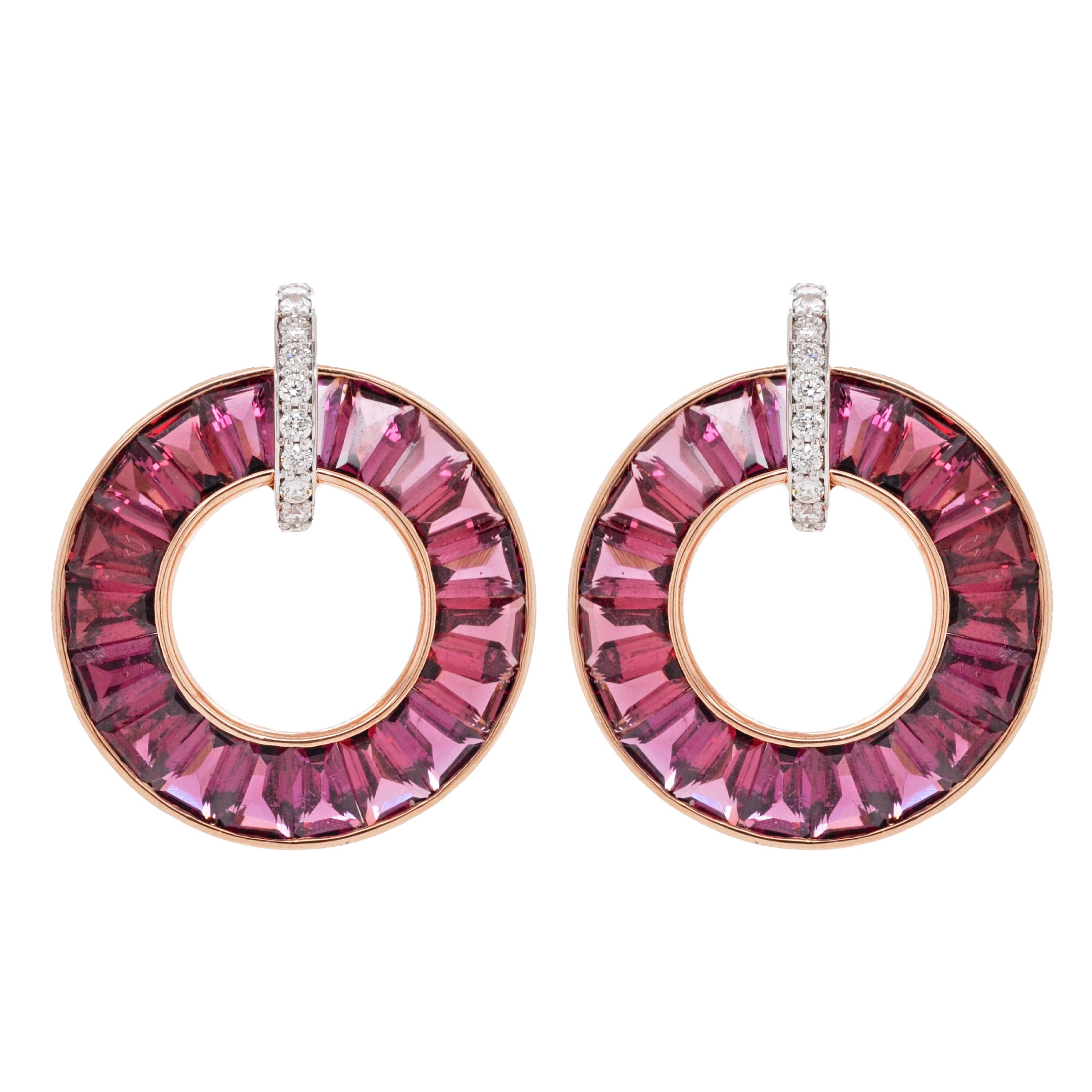 18K Rose Gold Channel Set Rhodolite Diamond Circle Art Deco Pendant Earrings Set For Sale 8