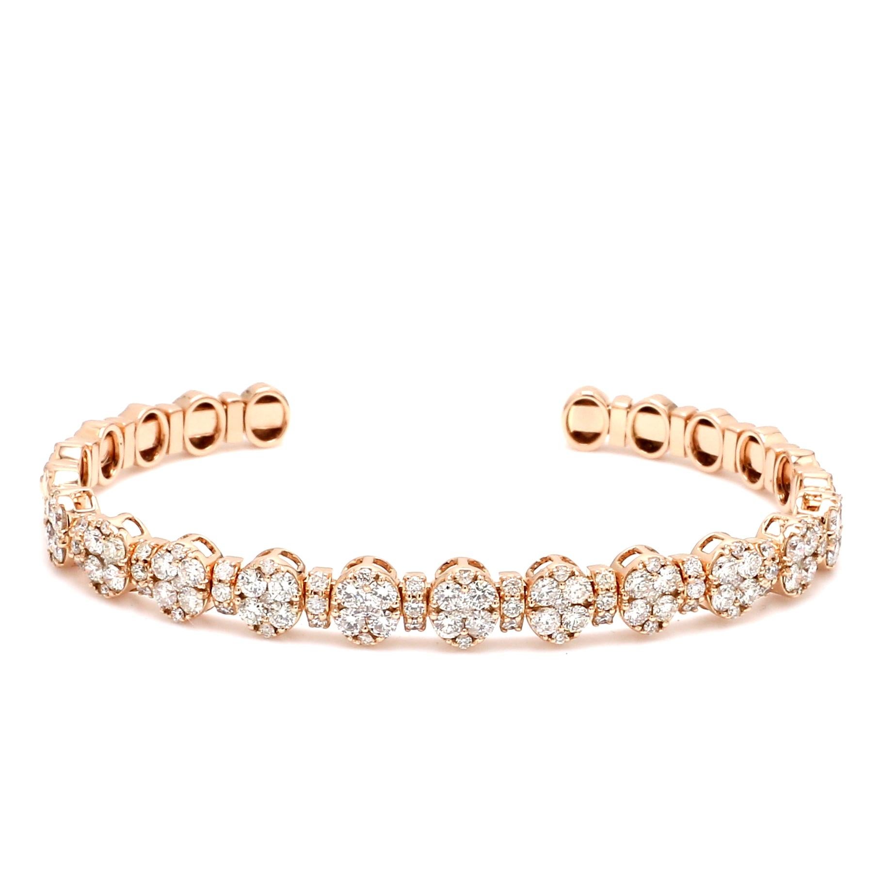 18k Rose Gold Cluster SI/H Natural Diamond Cuff Bracelet Gift For Sale 1