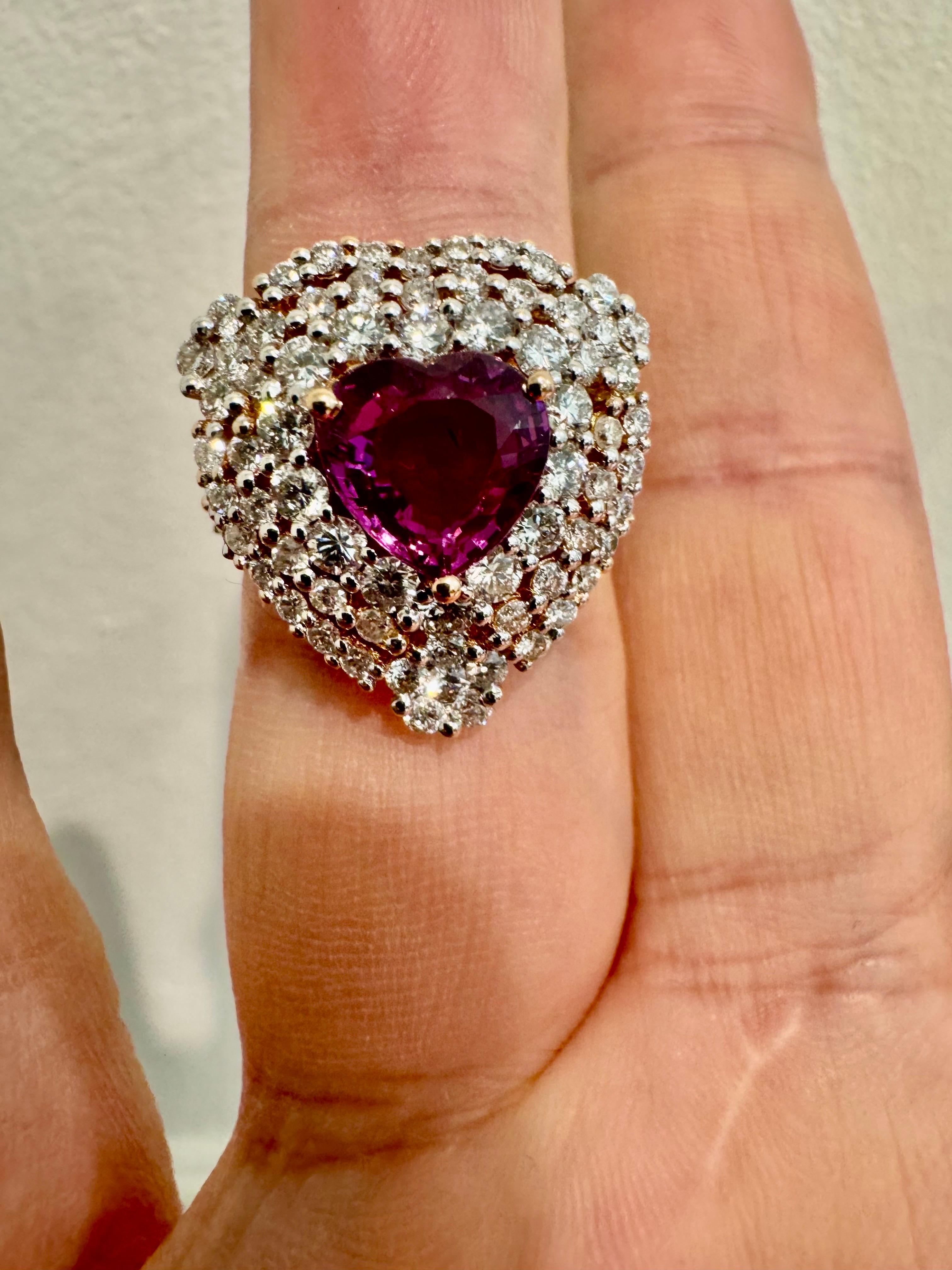 18K Rose Gold Diamond Heart GIA Certified 3.50 Carat No Heat Pink Sapphire Ring For Sale 7