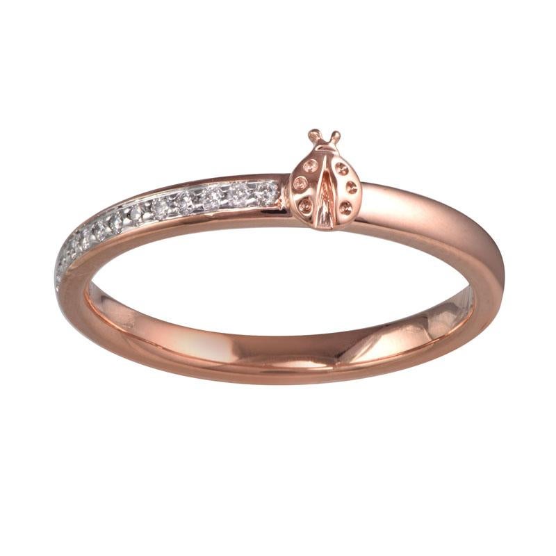 Charming 18k rose gold diamond set stacking ring with ladybird motif. Total diamond weight 0.08cts.
Diamonds are 100% natural earth mined are are G colour Si clarity.
Finger size UK M but can be adjusted.

Gemsake is a diamond jewellery