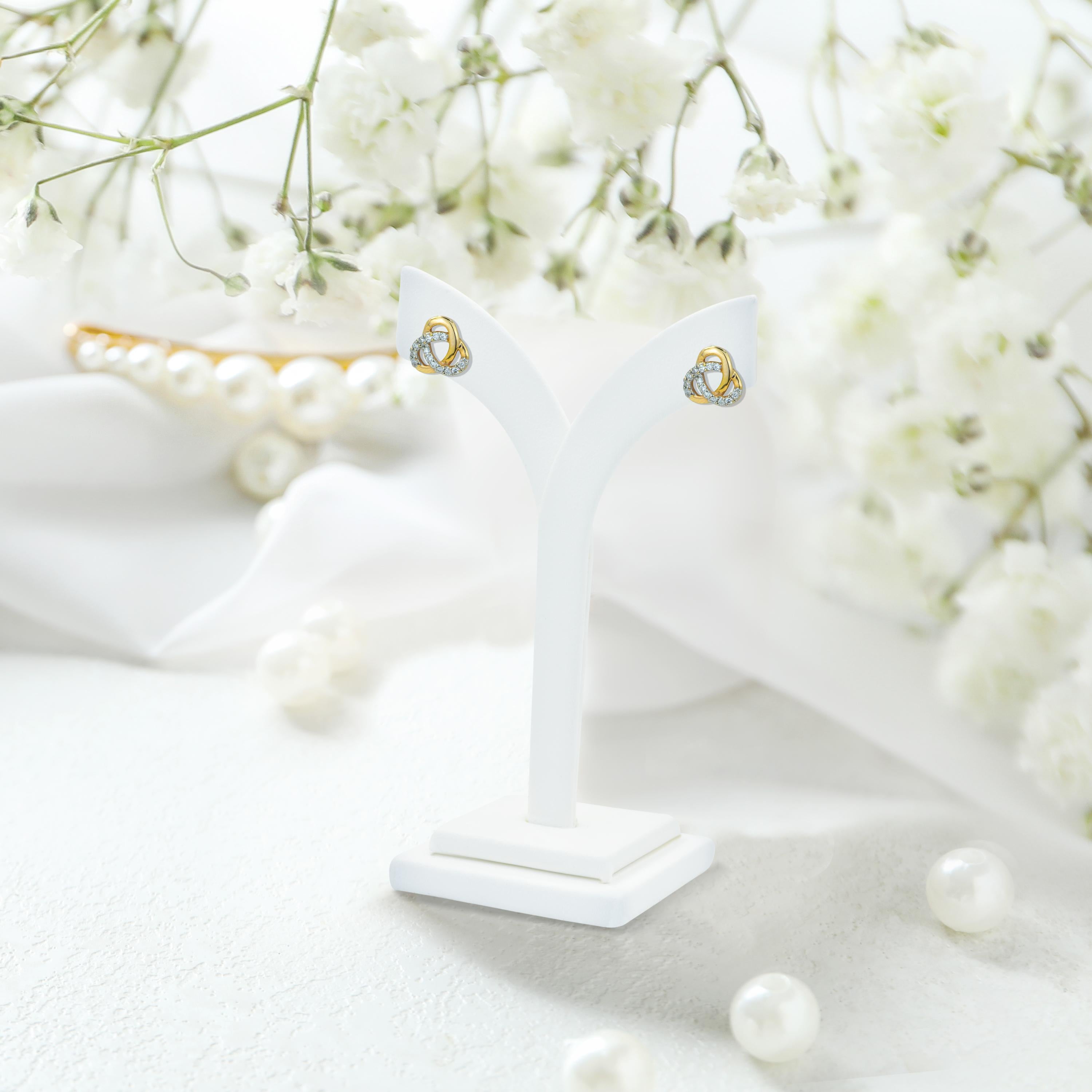 Round Cut 18k Gold Diamond Love Knot Stud Earrings Bride Earrings Wedding Anniversary For Sale