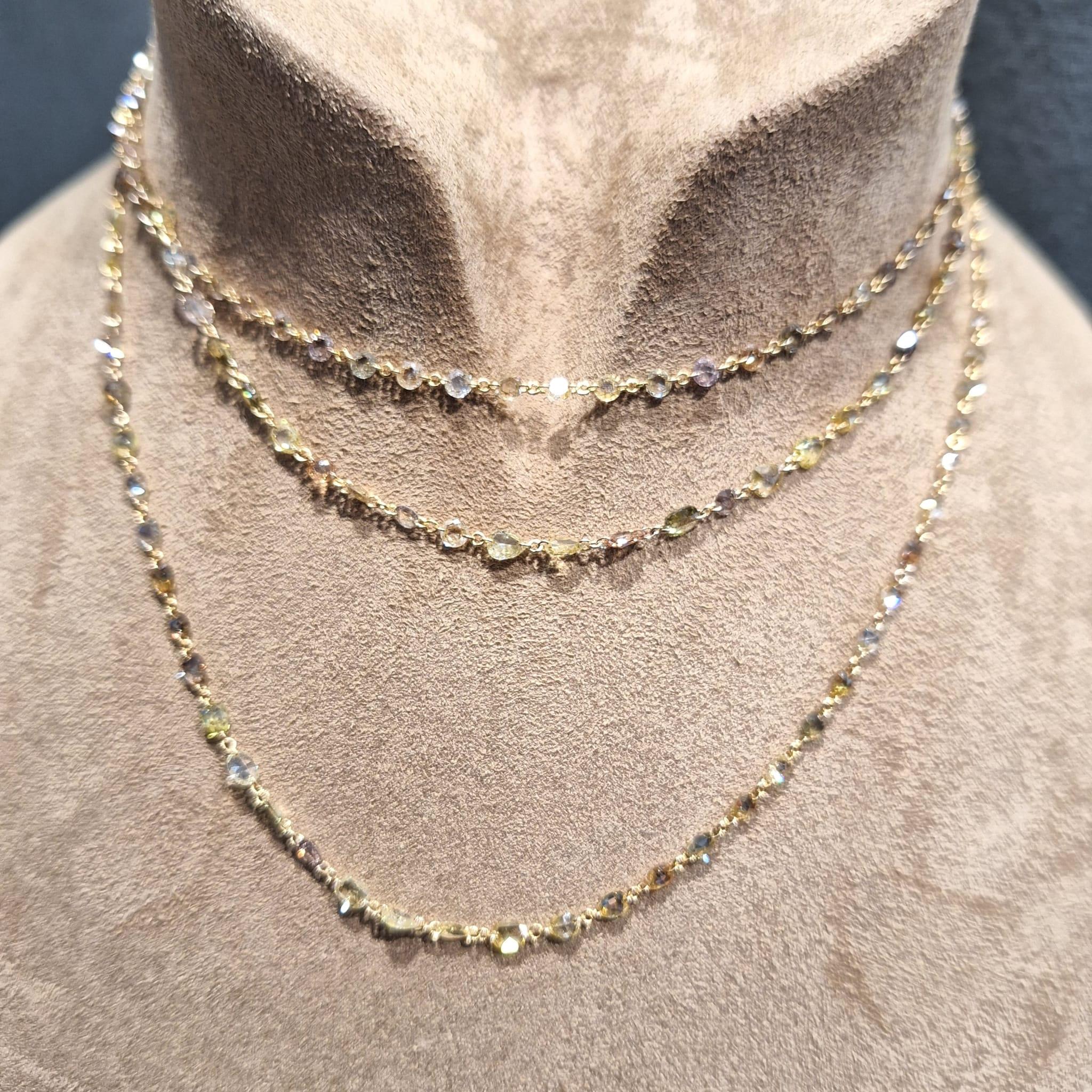18 Karat Roségold Diamant-Halskette

Diamanten symbolisieren Klarheit und Reinheit, stehen aber auch für Unschuld, Stärke und wahre Liebe.

Die Halskette ist mit 18,62 ct Diamanten besetzt und aus 18 Karat Gold gefertigt.



