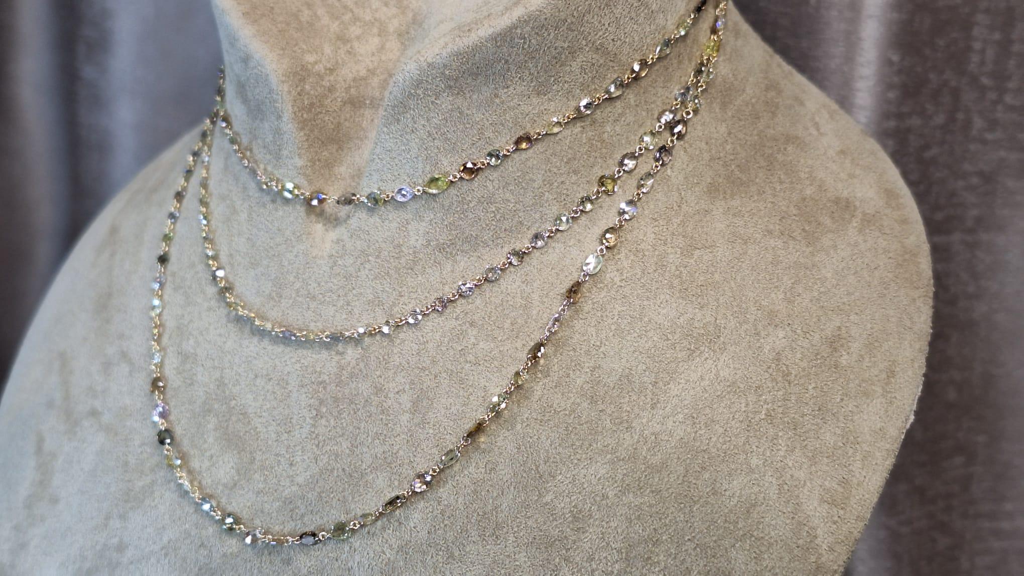 18 Karat Roségold Diamant-Halskette im Angebot 1