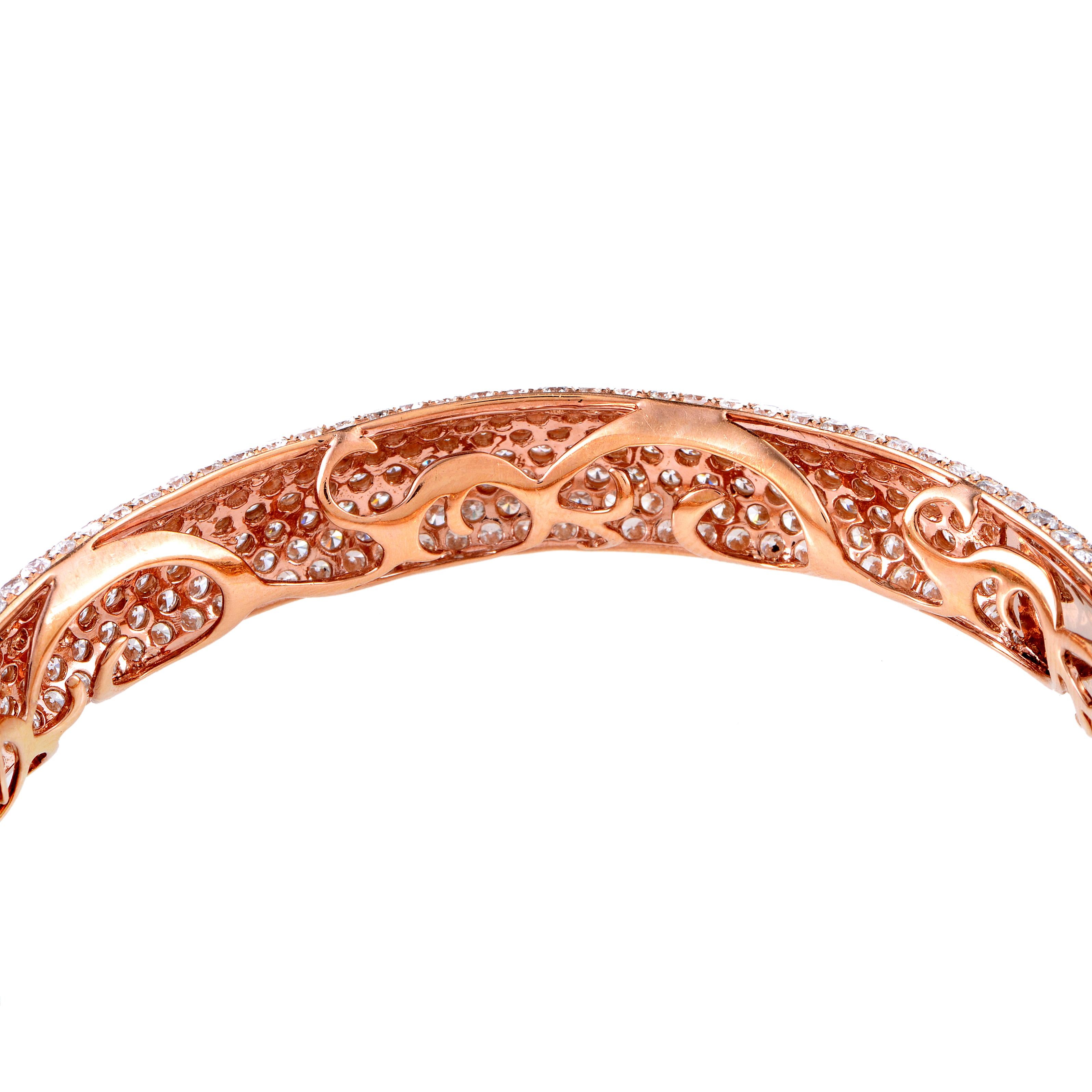 Round Cut 18 Karat Rose Gold Diamond Pave Bangle Bracelet