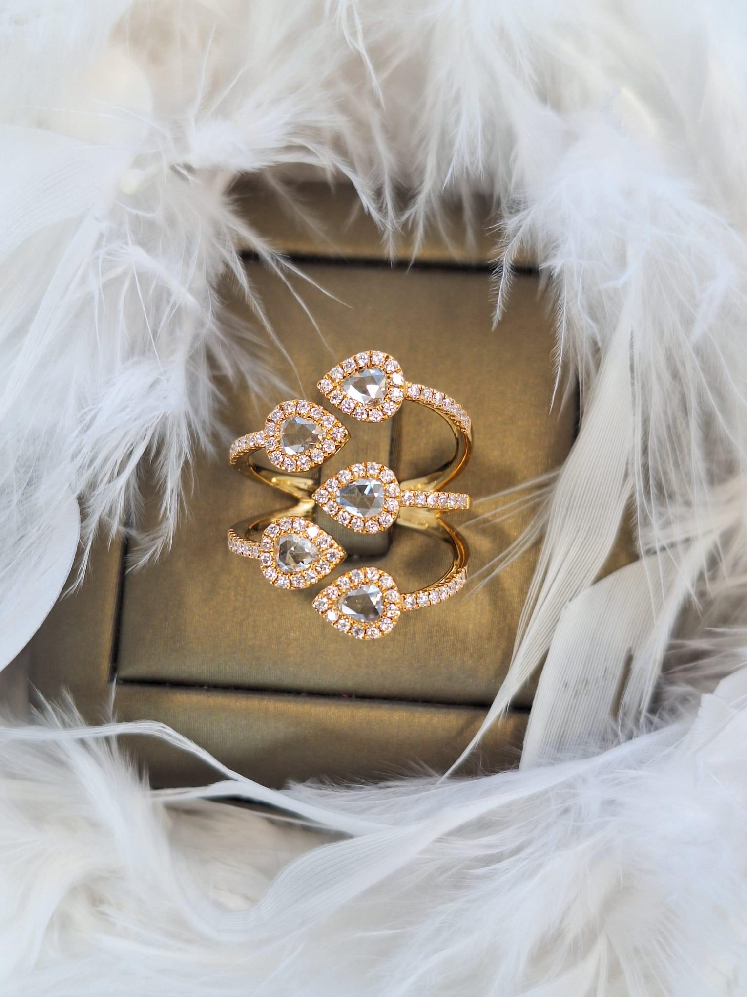 18K Rose Gold Diamond Ring

Diamonds symbolise clarity and purity, also represent innocence, strength, and true love.

The ring setting with diamond total weight 1.12ct, made in 18K gold.

