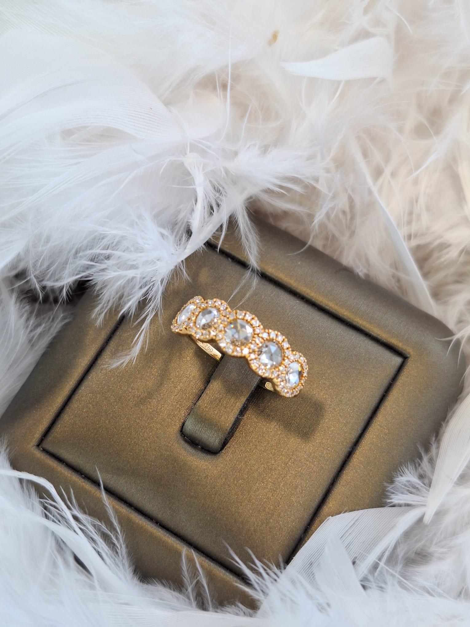 Women's or Men's 18K Rose Gold Diamond Ring For Sale