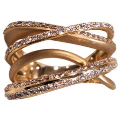 Bague en or rose 18 carats avec diamant
