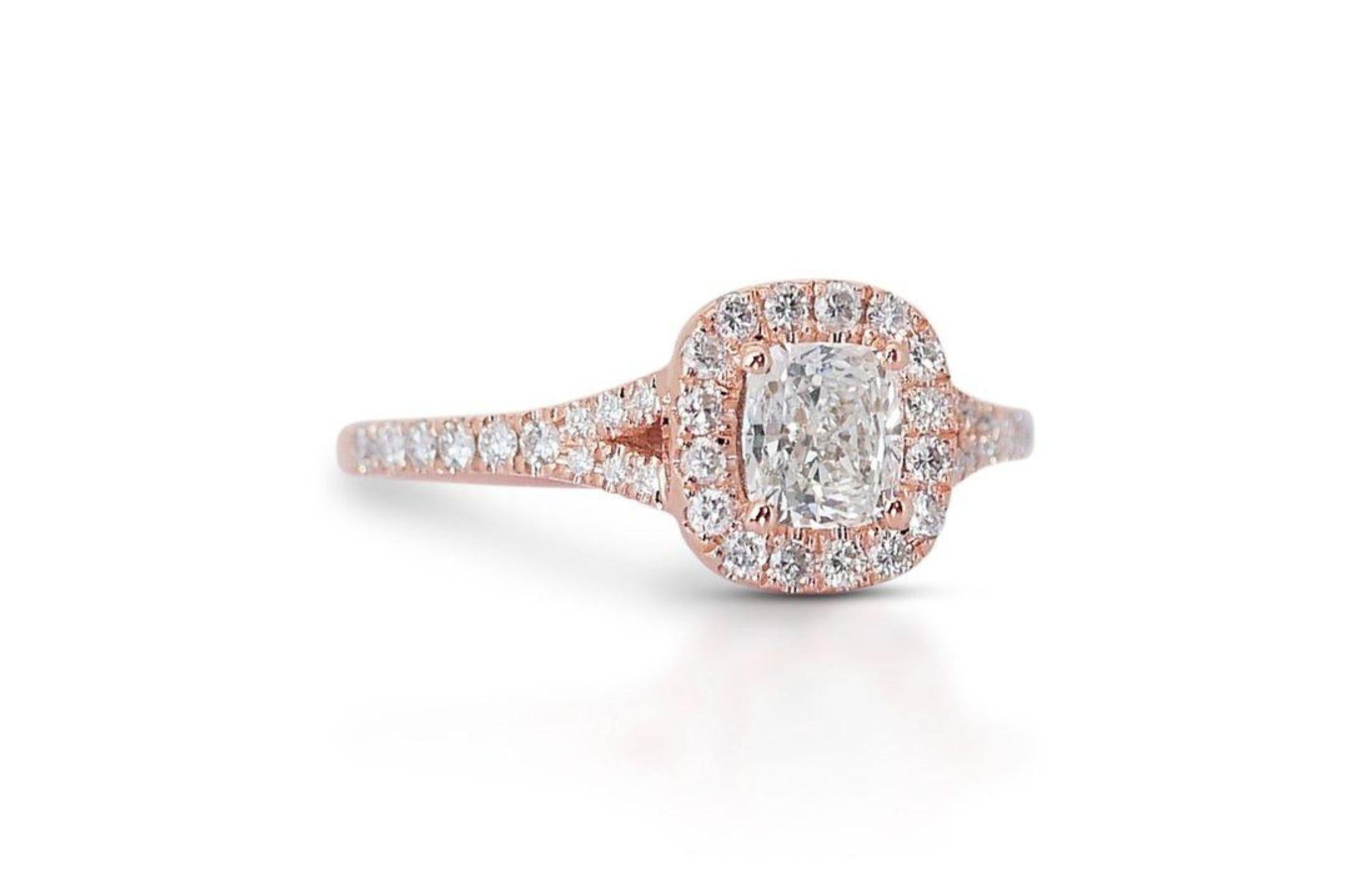 18K Rose Gold Diamond Ring with 1.03ct Natural Diamonds In New Condition For Sale In רמת גן, IL