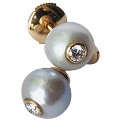 18K Rose gold, Diamonds and Pearls pair of Stud Earrings by Frederique Berman 18K Rose gold, Diamonds and Pearls pair of Stud Earrings by Frederique Berman
