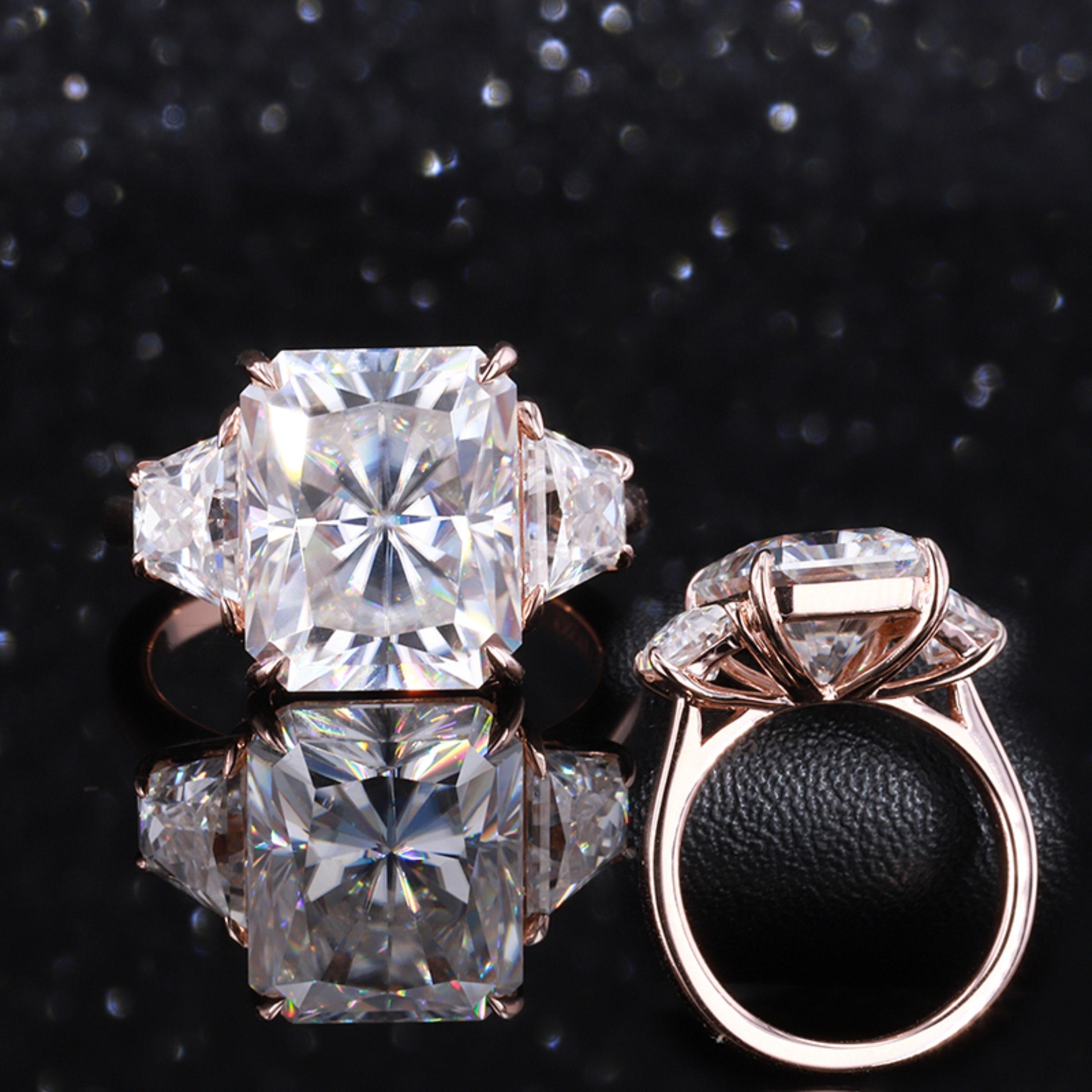 For Sale:  Art Deco 4 Carat Certified Natural Diamond Engagement Ring in 18K Rose Gold 2