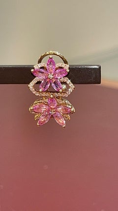 Ohrringe aus 18 Karat Roségold mit rosa Saphiren und Dimaonden