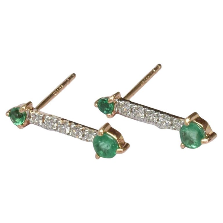18k Rose Gold Emerald Earrings with Round Diamond Stud Earrings For Sale