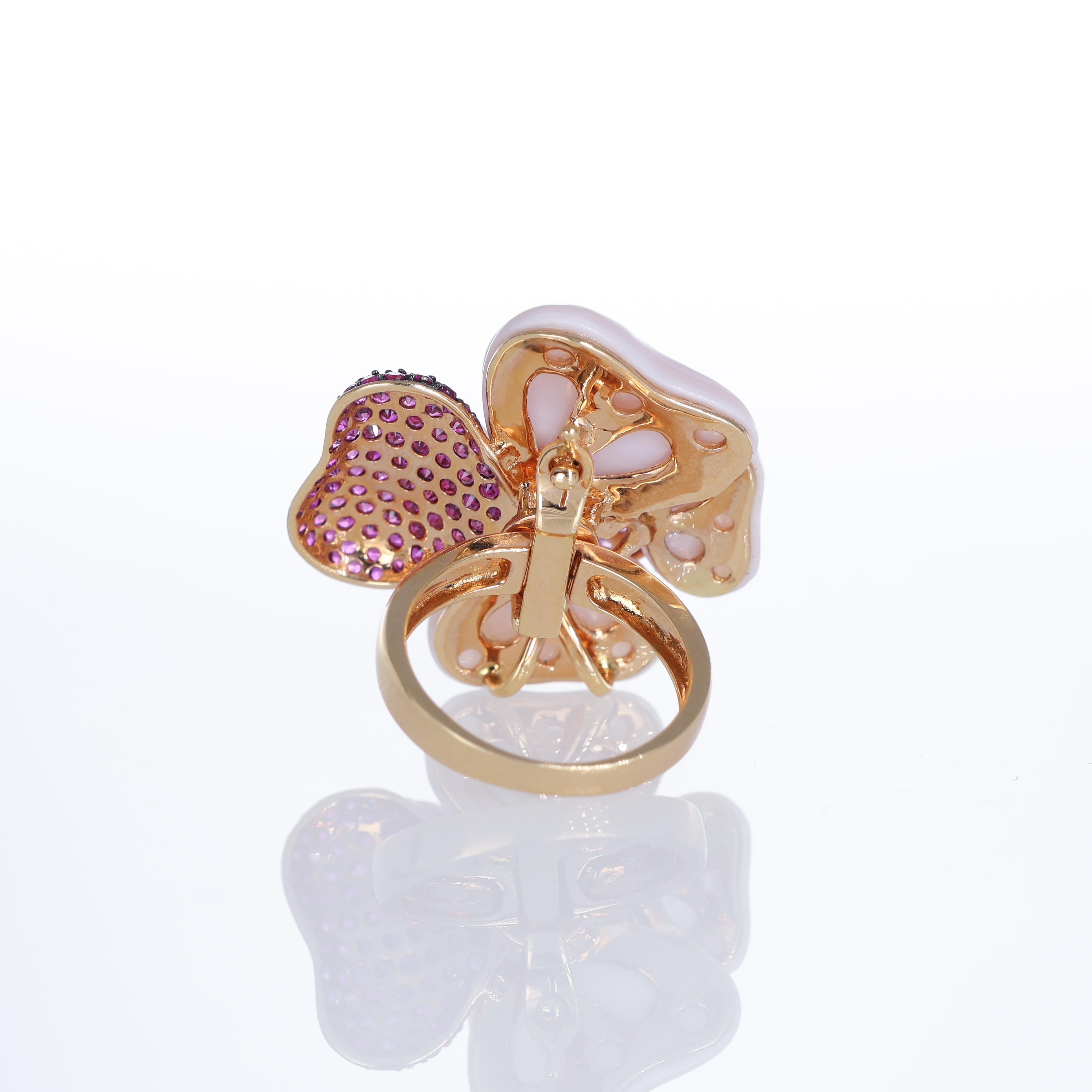 18K Rose Gold Flower Ring with Mother-of-Pearl, Rubies, and Sapphires For Sale 2