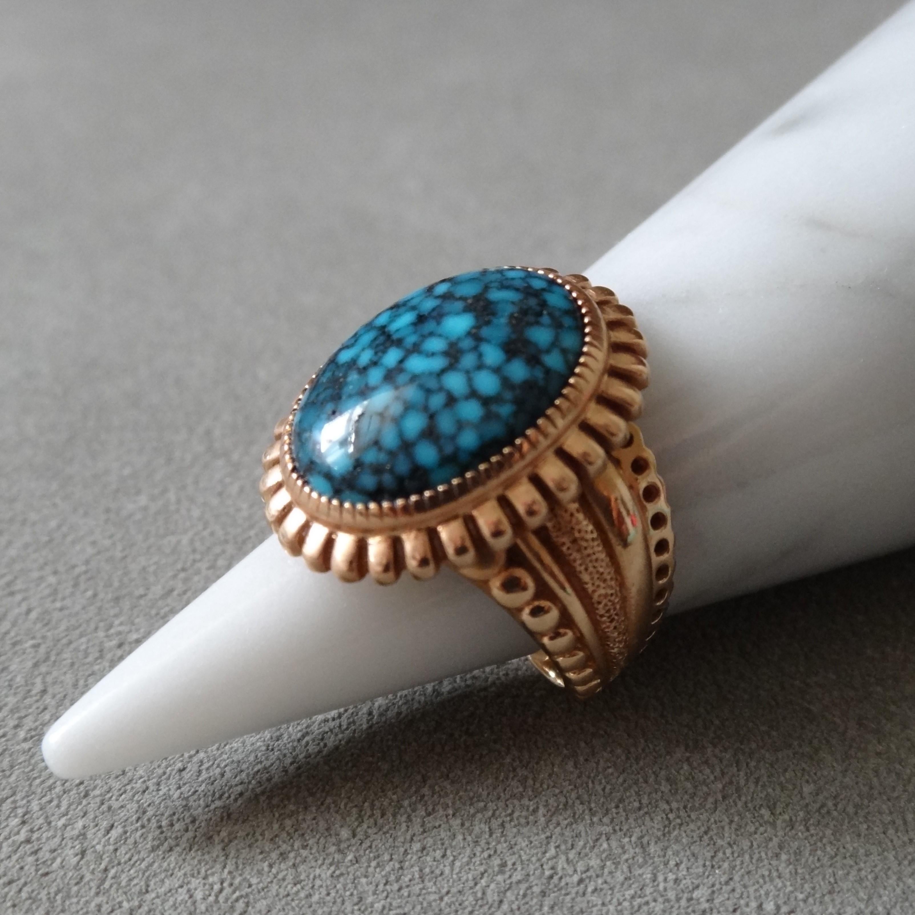 Women's or Men's 18k Rose Gold Gem-Grade Kingman Turquoise Ring For Sale