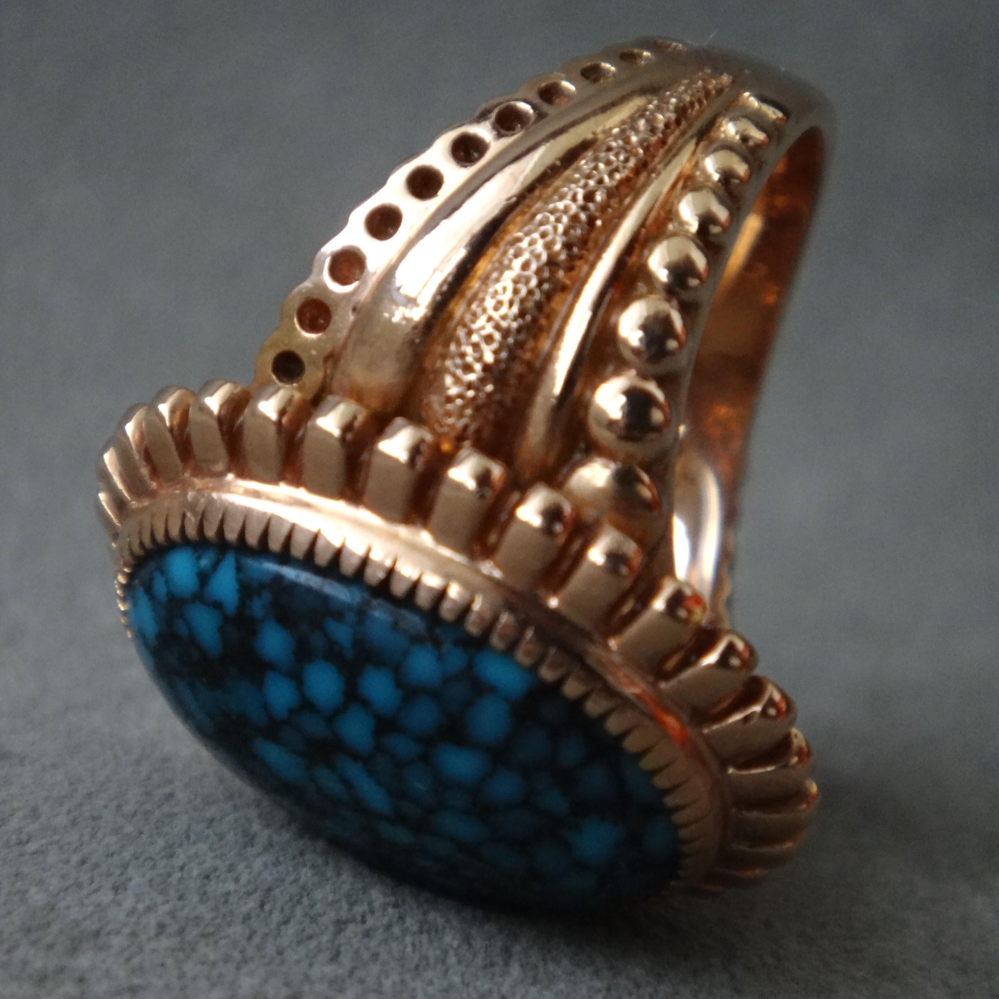 18k Rose Gold Gem-Grade Kingman Turquoise Ring For Sale 6