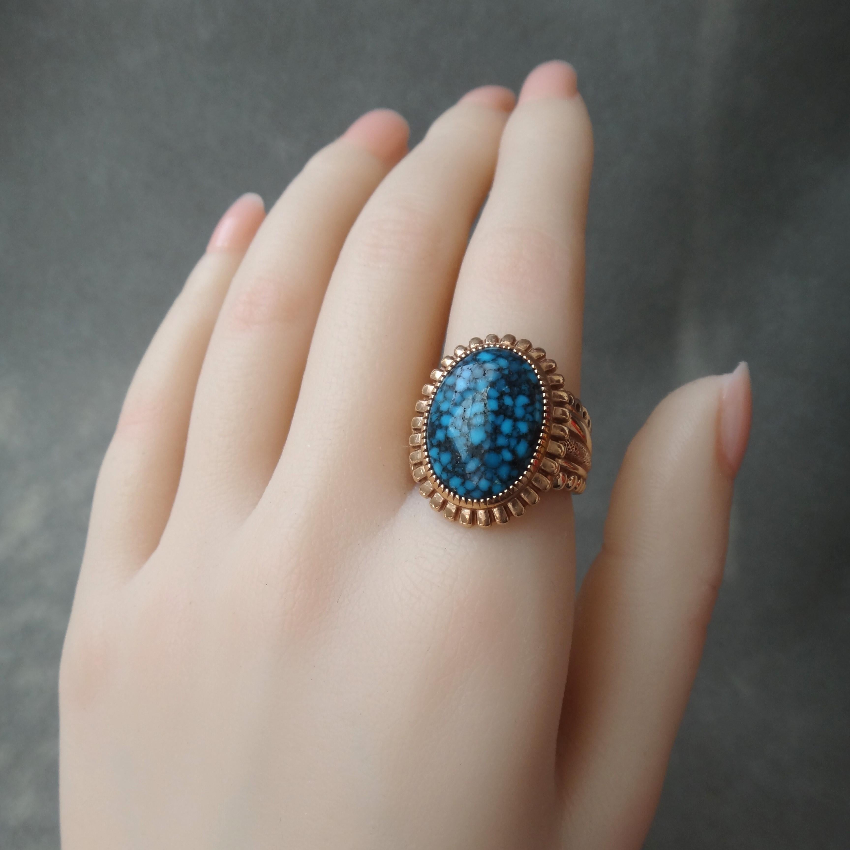18k Rose Gold Gem-Grade Kingman Turquoise Ring For Sale 3